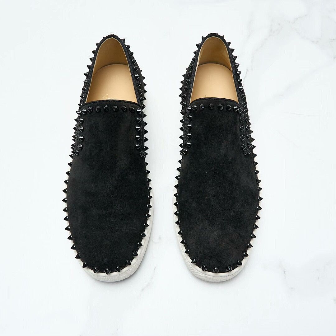 Christian Louboutin Christian Louboutin Men's Studded Suede Sneakers Size US 8 / EU 41 - 3 Thumbnail