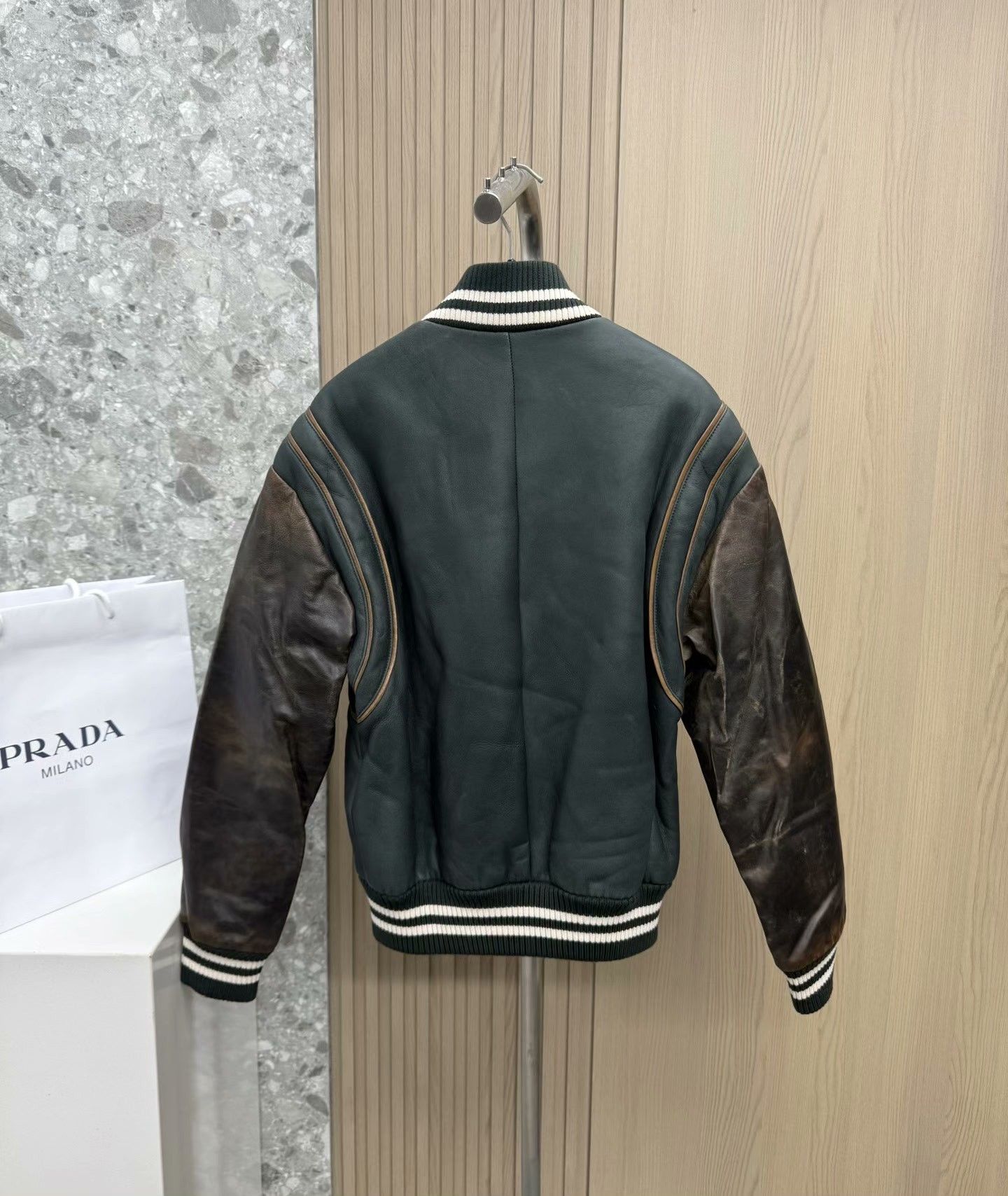 Prada Prada Retro Fur Baseball Jacket Size US M / EU 48-50 / 2 - 4 Thumbnail