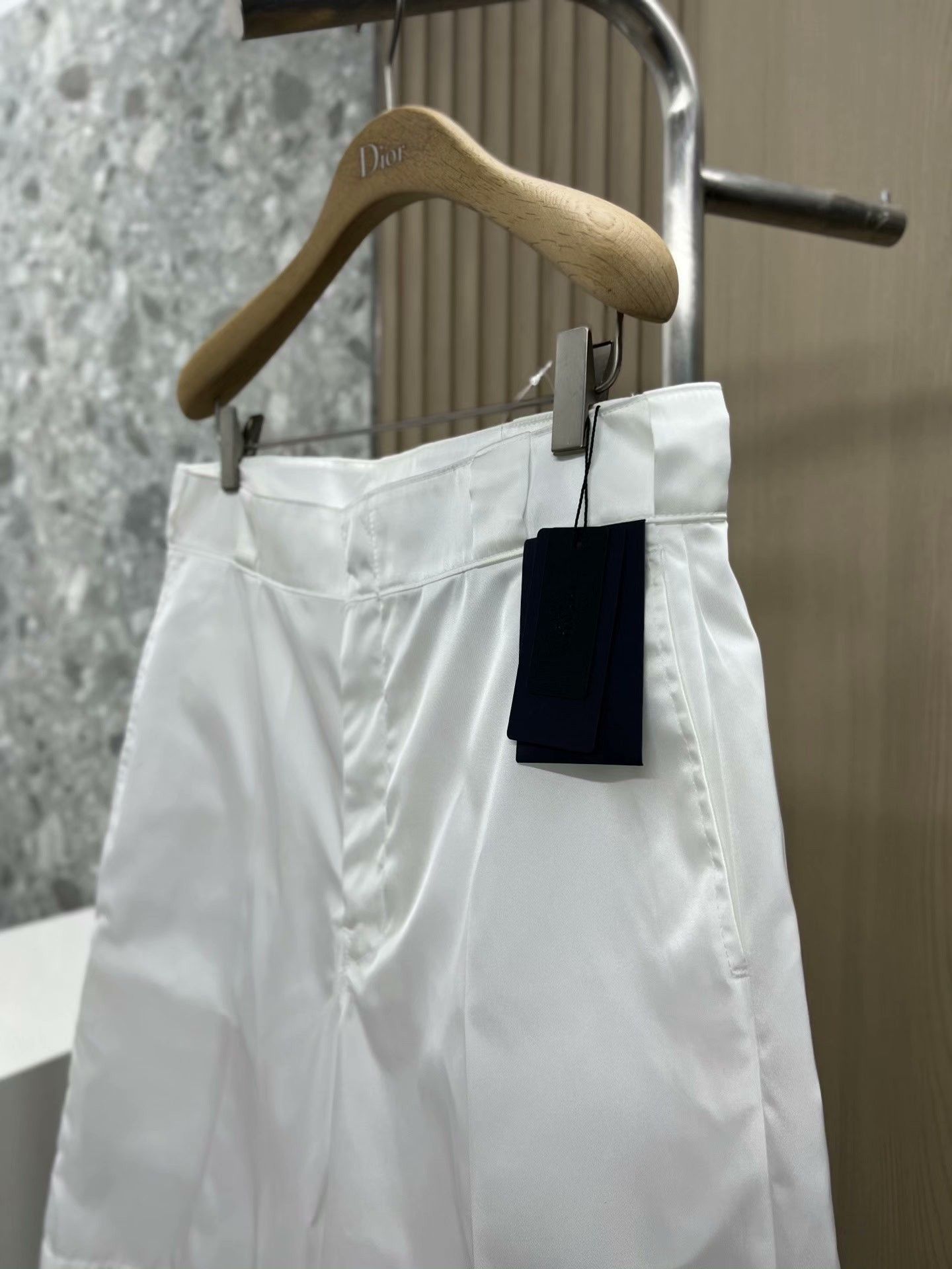 Prada Prada Re-Nylon Triangle Logo Shorts Size US 32 / EU 48 - 4 Thumbnail