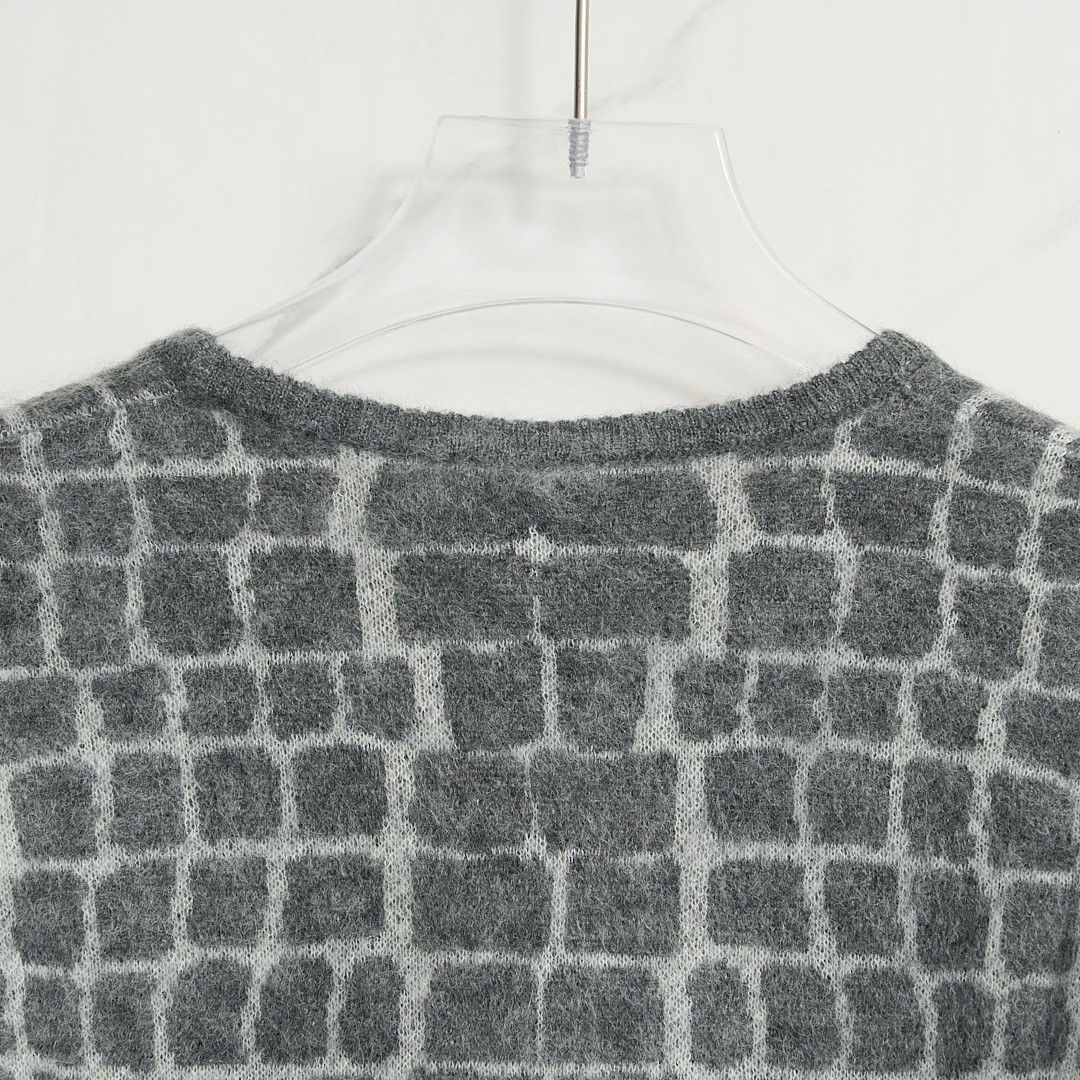Fendi Fendi Men's Checkered Colorblock Crewneck Sweater Size US S / EU 44-46 / 1 - 6 Thumbnail