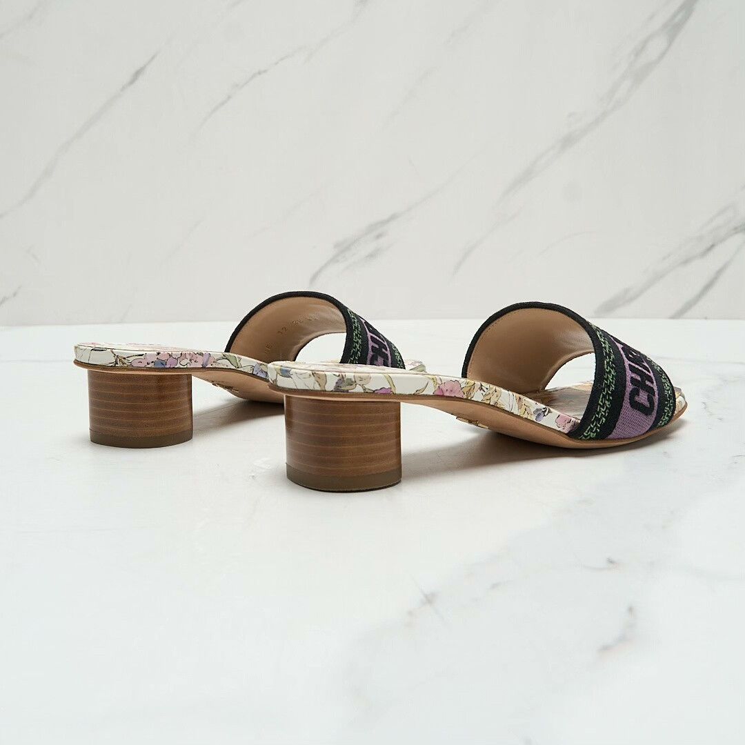 Dior Dior Women's Dway Floral Embroidered Sandals Size US 4 / IT 34 - 7 Thumbnail