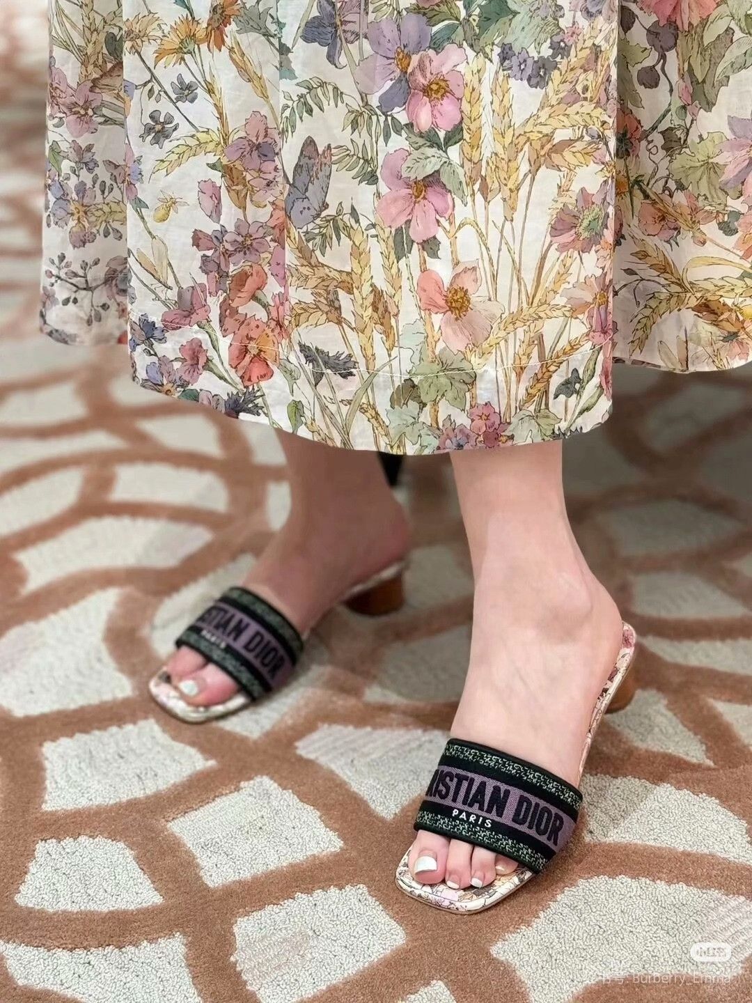 Dior Dior Women's Dway Floral Embroidered Sandals Size US 4 / IT 34 - 9 Thumbnail
