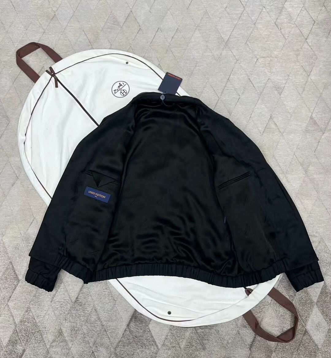 Louis Vuitton LV Monogram Embroidered Wool Jacket Size US XL / EU 56 / 4 - 5 Thumbnail