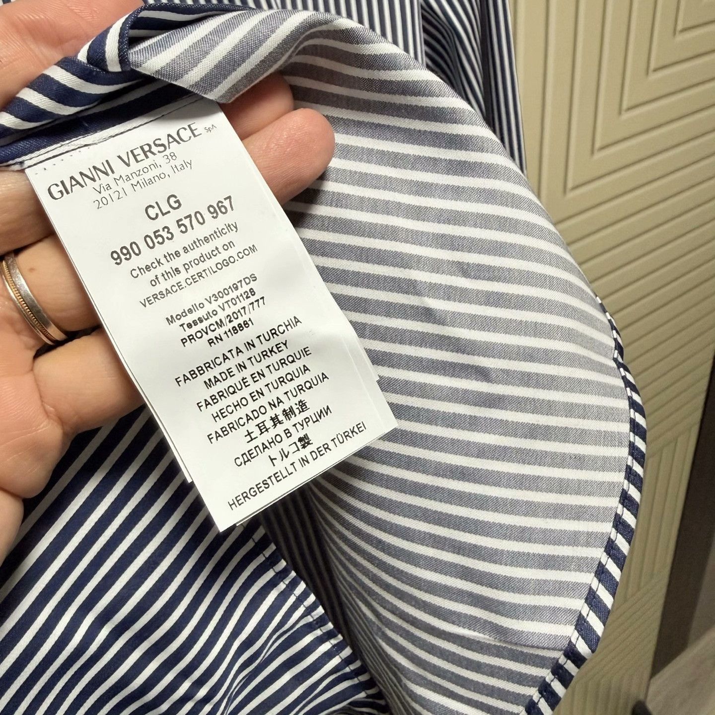 Versace Versace Men's Medusa Logo Shirt Size US XXS / EU 40 - 7 Thumbnail