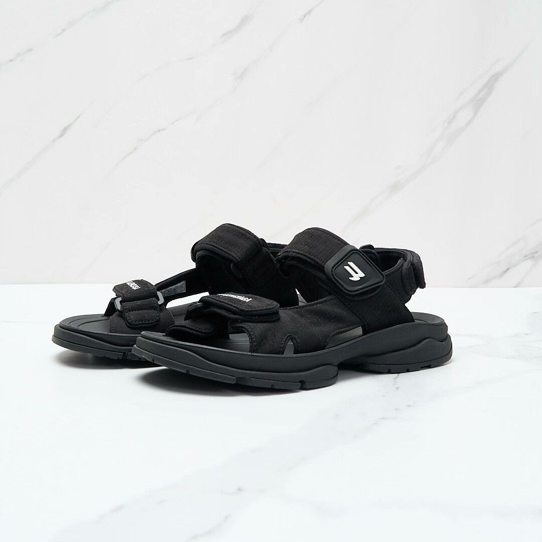 Balenciaga Balenciaga Women's Logo Sandals Size US 6 / IT 36 - 2 Thumbnail