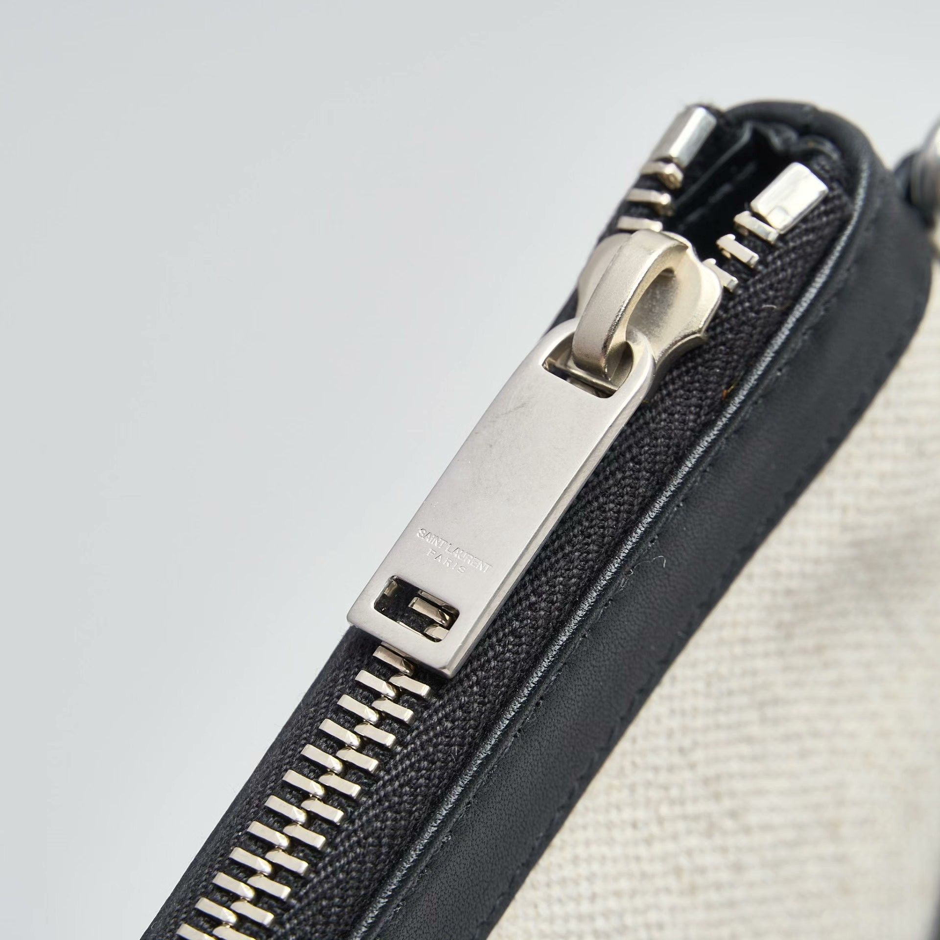 Saint Laurent Paris Saint Laurent Men's Canvas Printed Clutch Size ONE SIZE - 7 Thumbnail