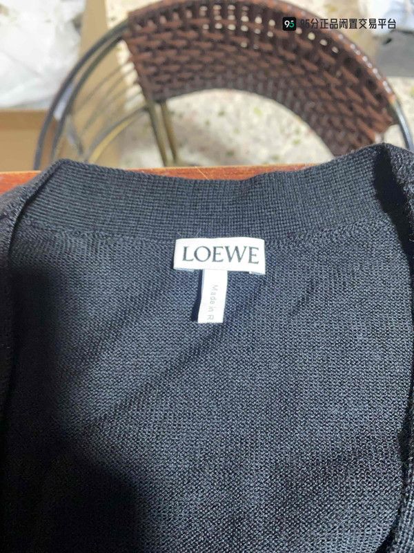 Loewe LOEWE Classic Logo Solid Button Cardigan Unisex Size US M / EU 48-50 / 2 - 5 Thumbnail