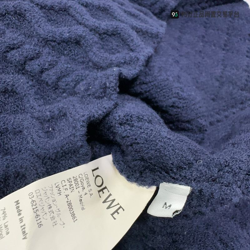 Loewe LOEWE Solid Color Knit Sweater Size US M / EU 48-50 / 2 - 3 Thumbnail