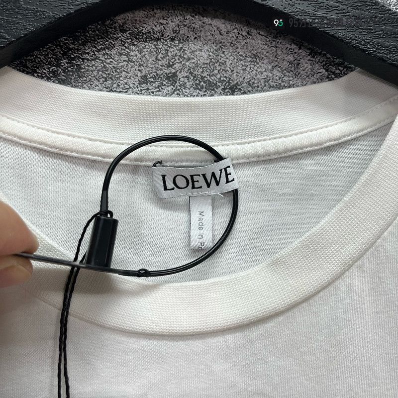 Loewe LOEWE Solid Logo Patch Casual Short Sleeve T-Shirt Size US S / EU 44-46 / 1 - 5 Thumbnail
