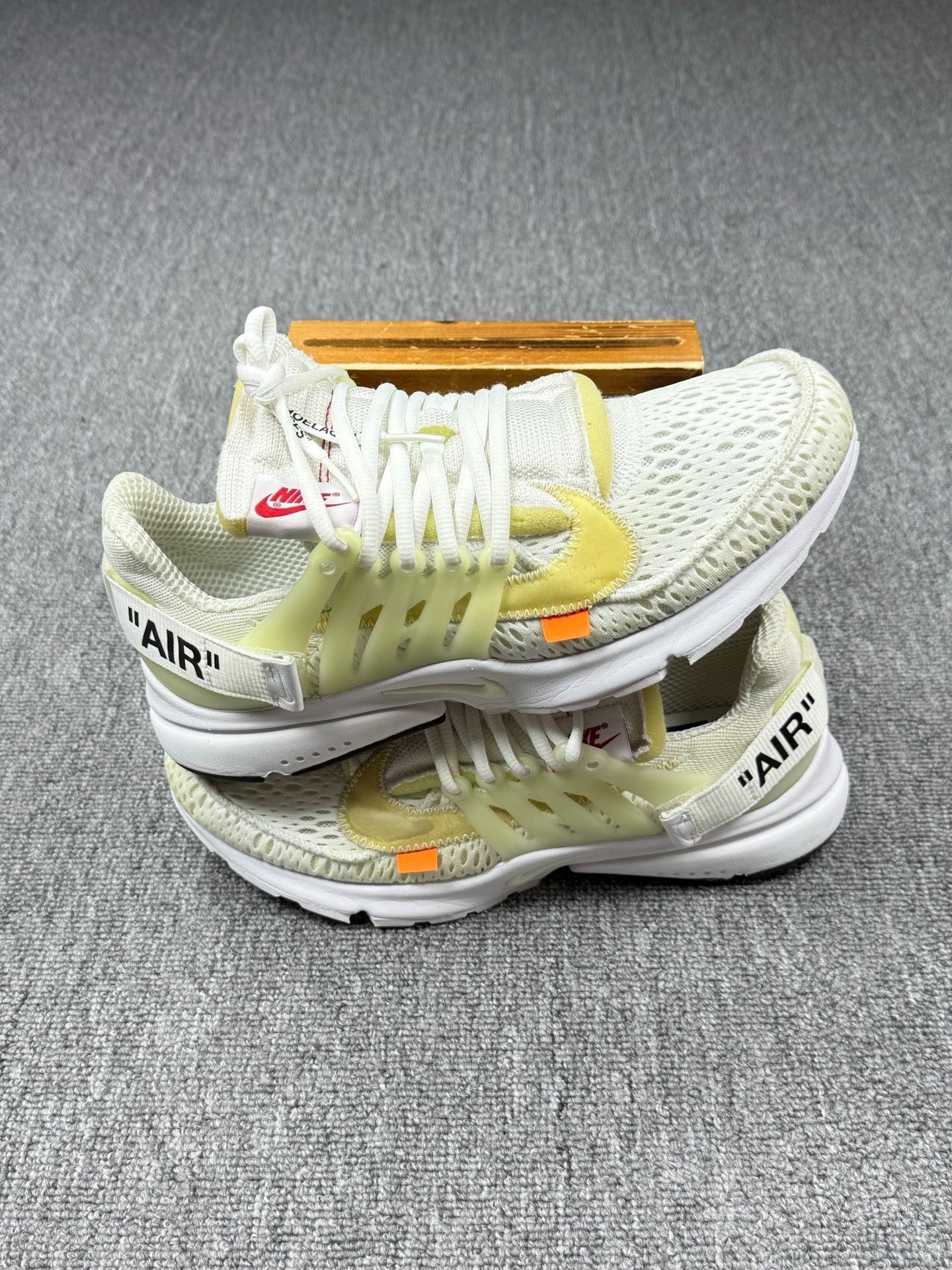 Nike Nike White Lowtop Sneakers 9 Men Size US 9 / EU 42 - 2 Thumbnail