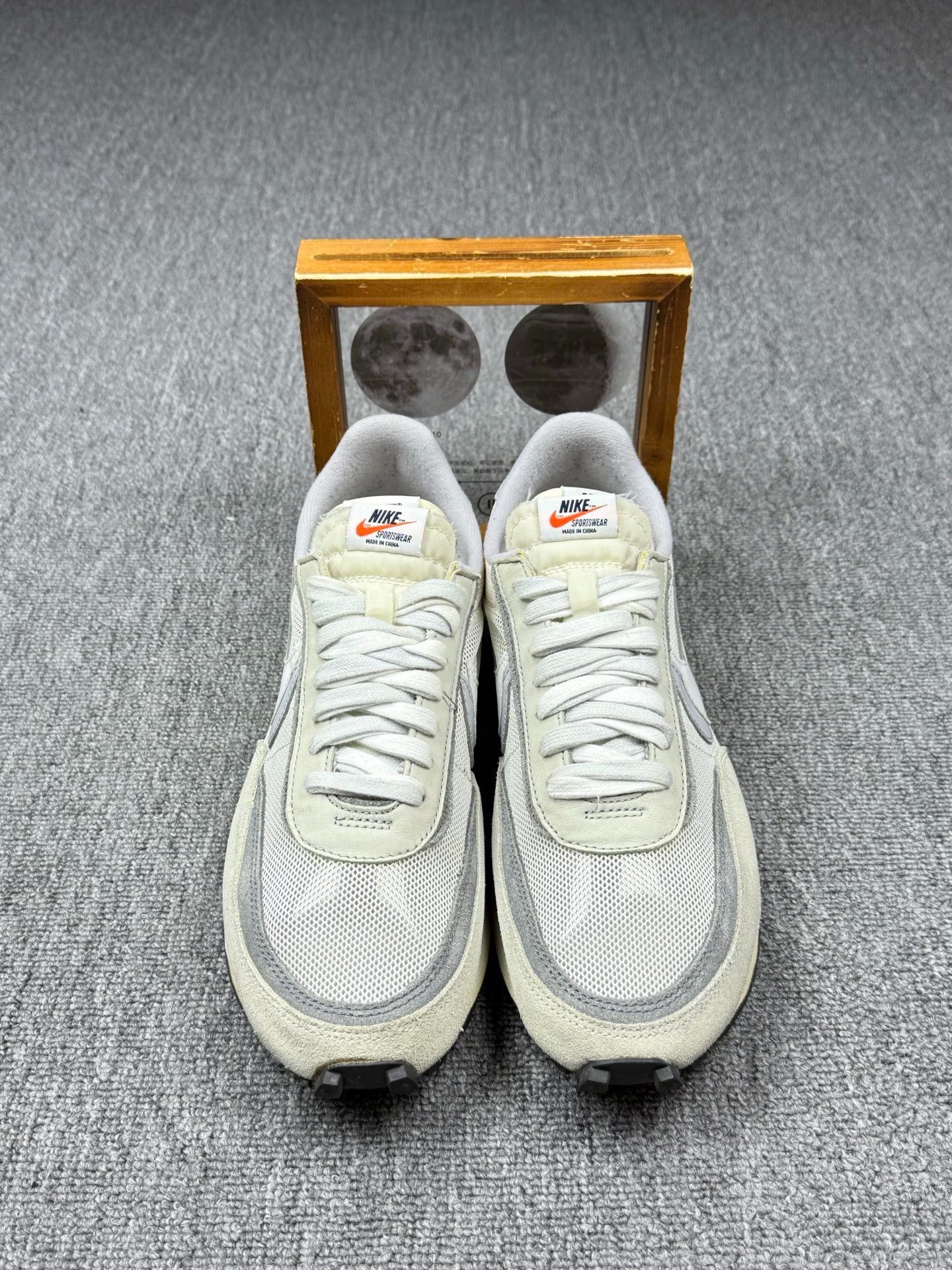 Nike Nike SACAI White Lowtop Sneakers 11 Men Size US 11 / EU 44 - 4 Thumbnail