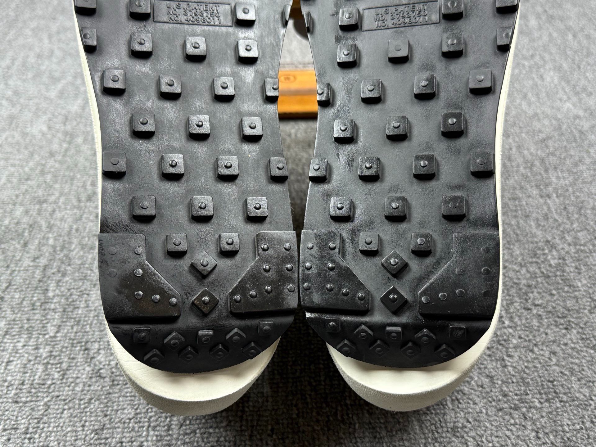 Nike Nike SACAI Yellow Lowtop Sneakers 11 Men Size US 11 / EU 44 - 8 Thumbnail