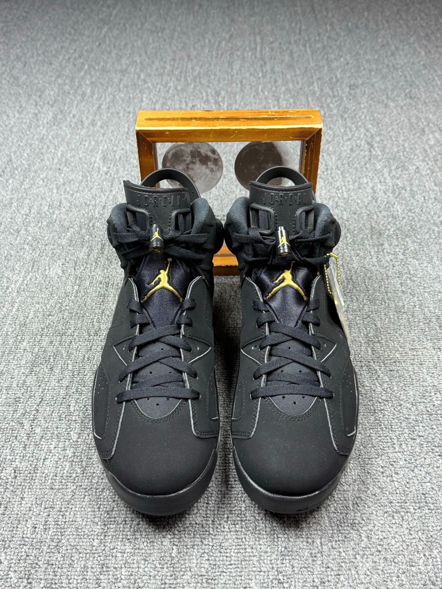 Nike Nike AJ6 Black Lowtop Sneakers 11 Men Size US 11 / EU 44 - 4 Thumbnail