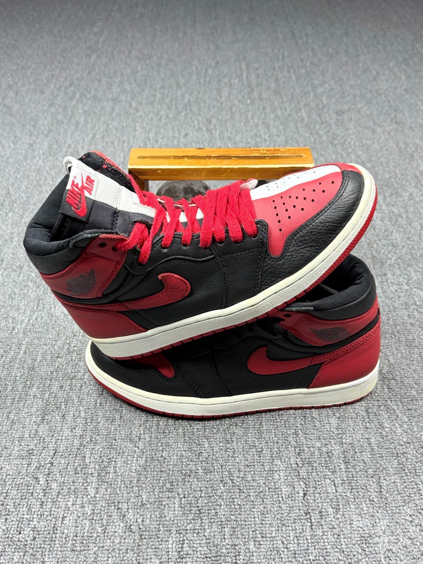 Nike Nike AJ1 Lowtop Sneakers 9 Men Size US 9 / EU 42 - 2 Thumbnail