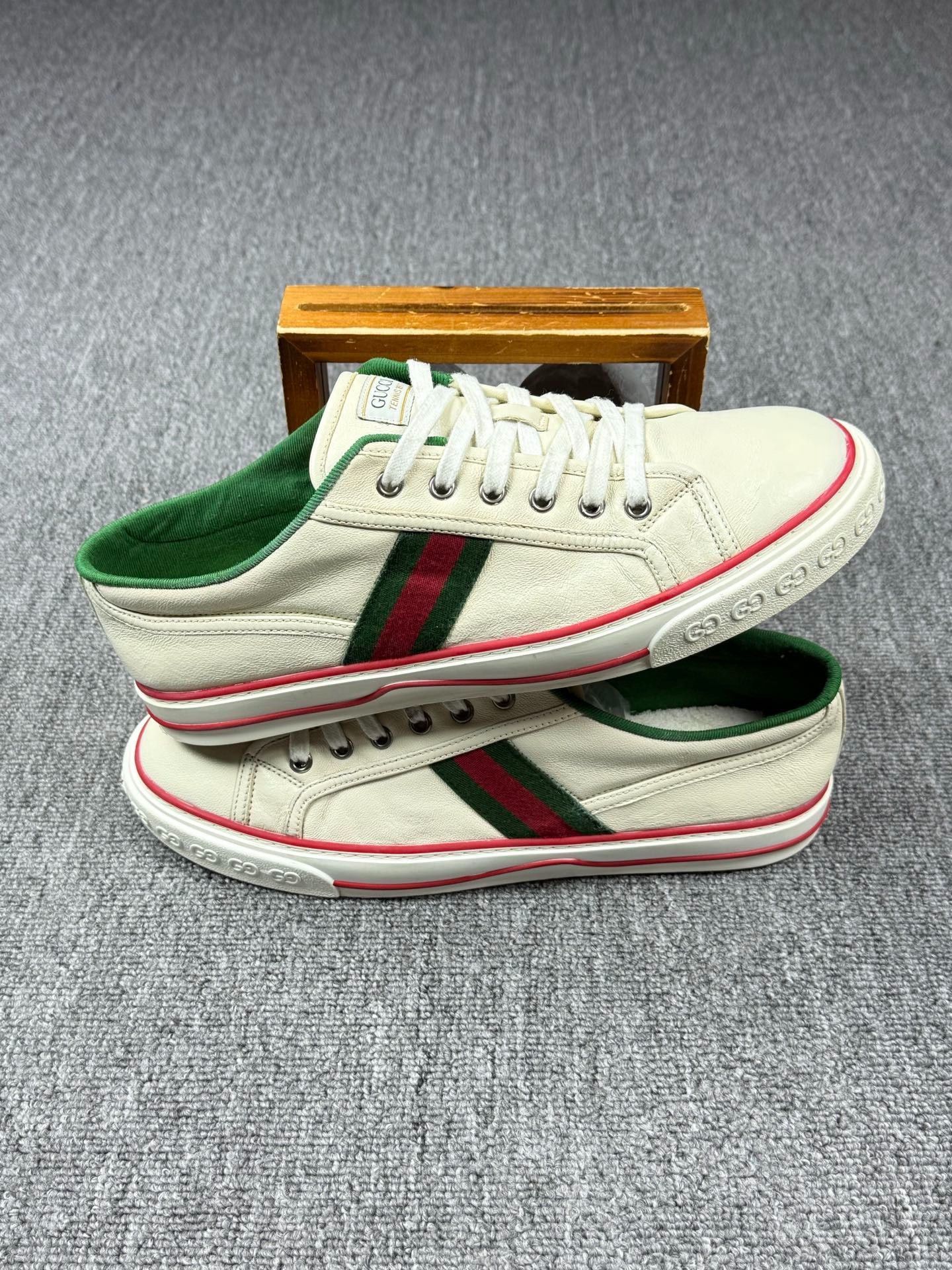 Gucci Gucci Tennis White Lowtop Sneakers 9 Men Size US 9 / EU 42 - 2 Thumbnail