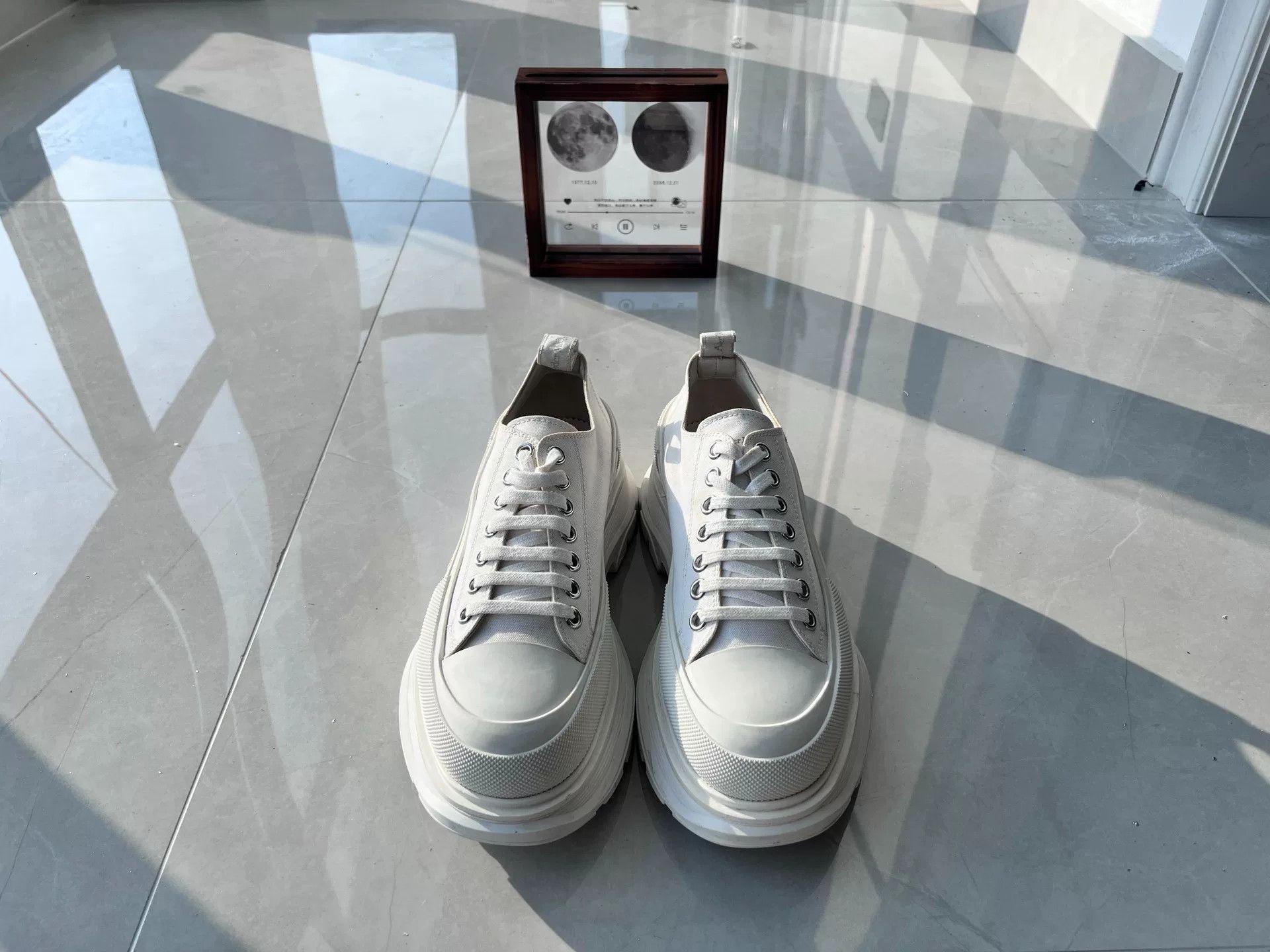 Alexander McQueen Alexander McQueen White Boots 8 Men Size US 8 / EU 41 - 4 Thumbnail