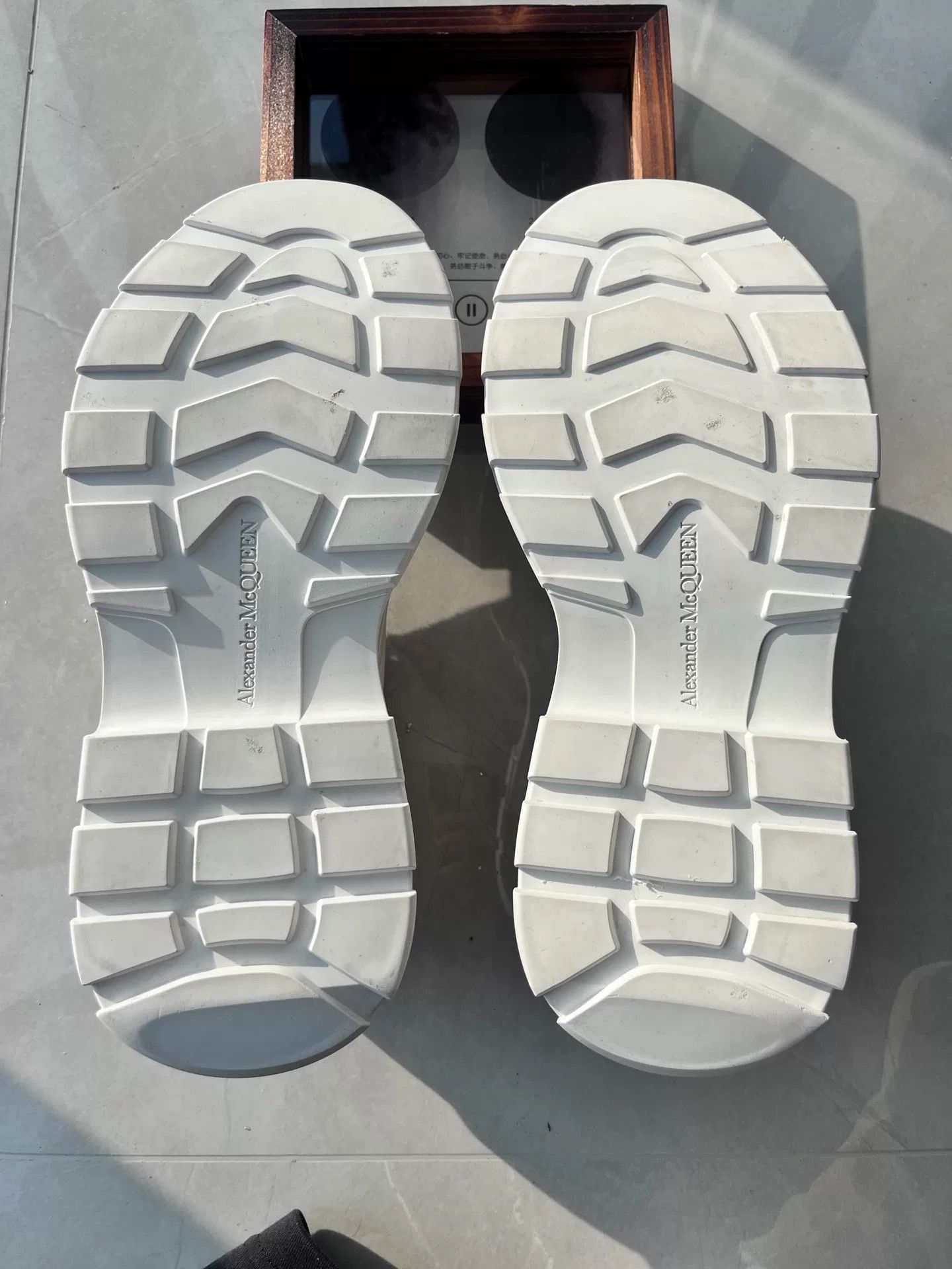 Alexander McQueen Alexander McQueen White Boots 8 Men Size US 8 / EU 41 - 6 Thumbnail