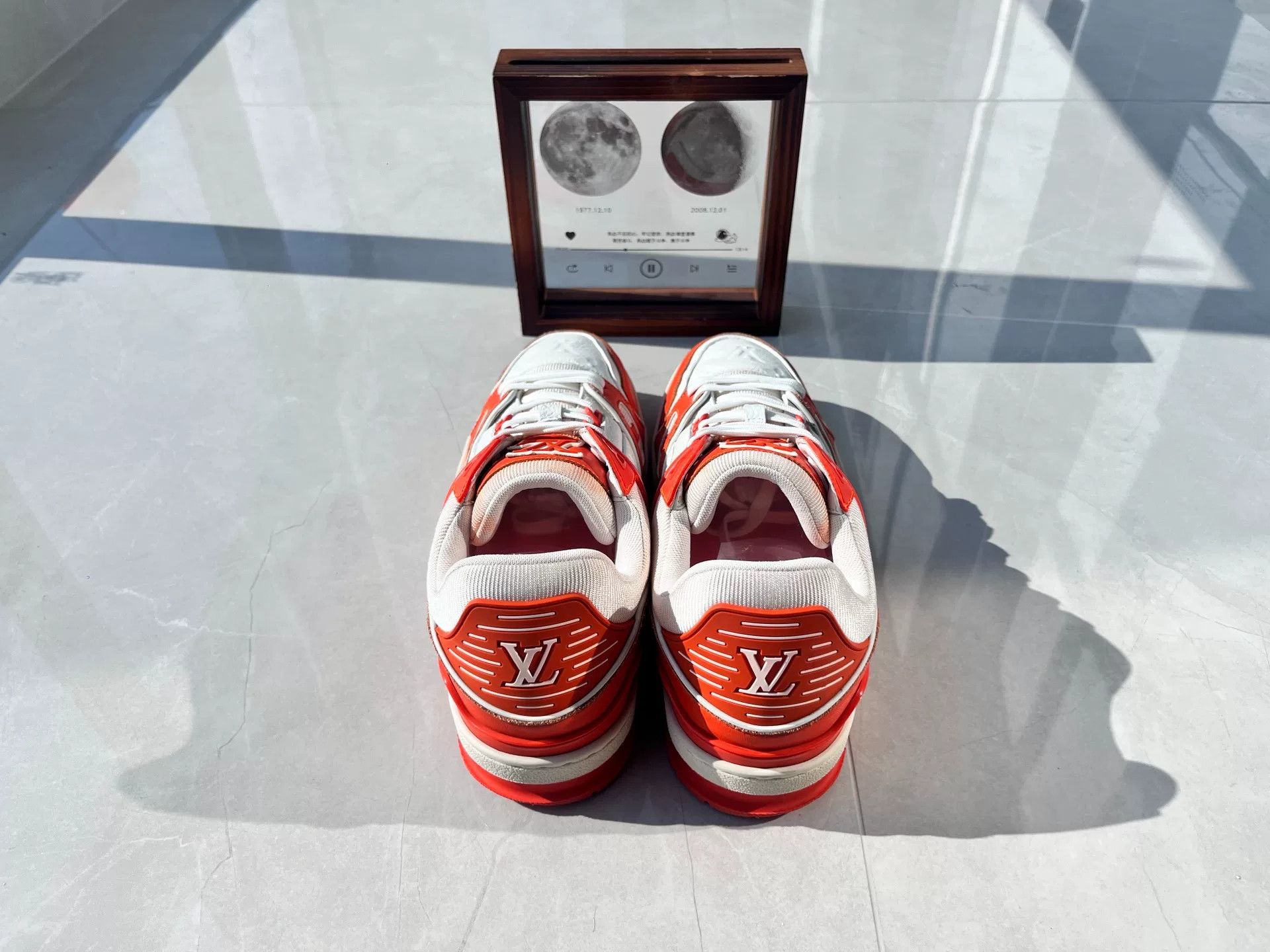 Louis Vuitton Louis Vuitton Training White Lowtop Sneakers 8 Men Size US 8 / EU 41 - 5 Thumbnail