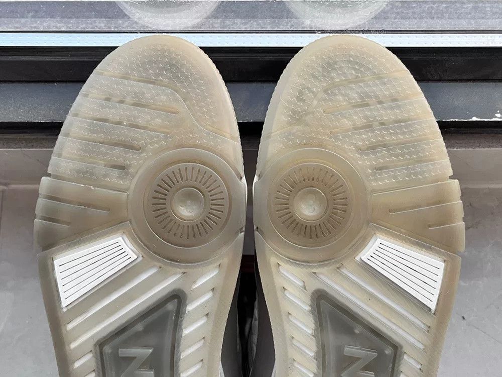 Louis Vuitton Louis Vuitton Training White Lowtop Sneakers 9 Men Size US 9 / EU 42 - 7 Thumbnail