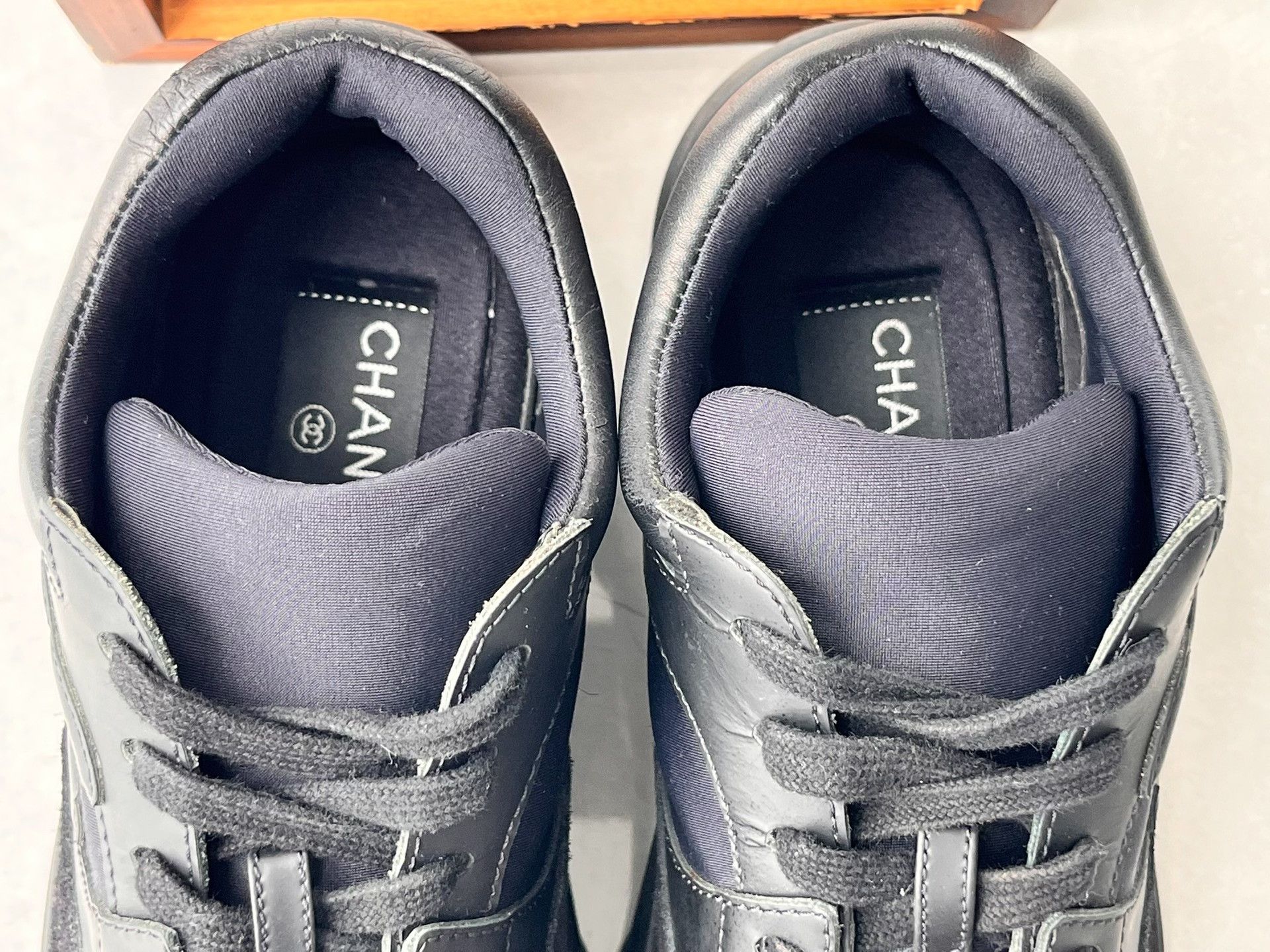 Chanel Chanel Casual Black Lowtop Sneakers it_37 Women Size US 7 / IT 37 - 9 Thumbnail