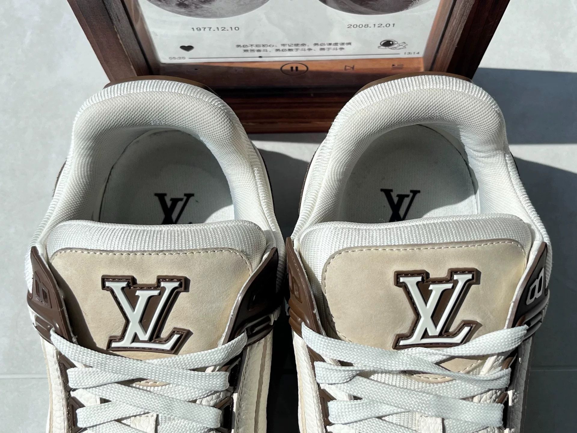 Louis Vuitton Louis Vuitton Training White Lowtop Sneakers 10 Men Size US 10 / EU 43 - 9 Thumbnail