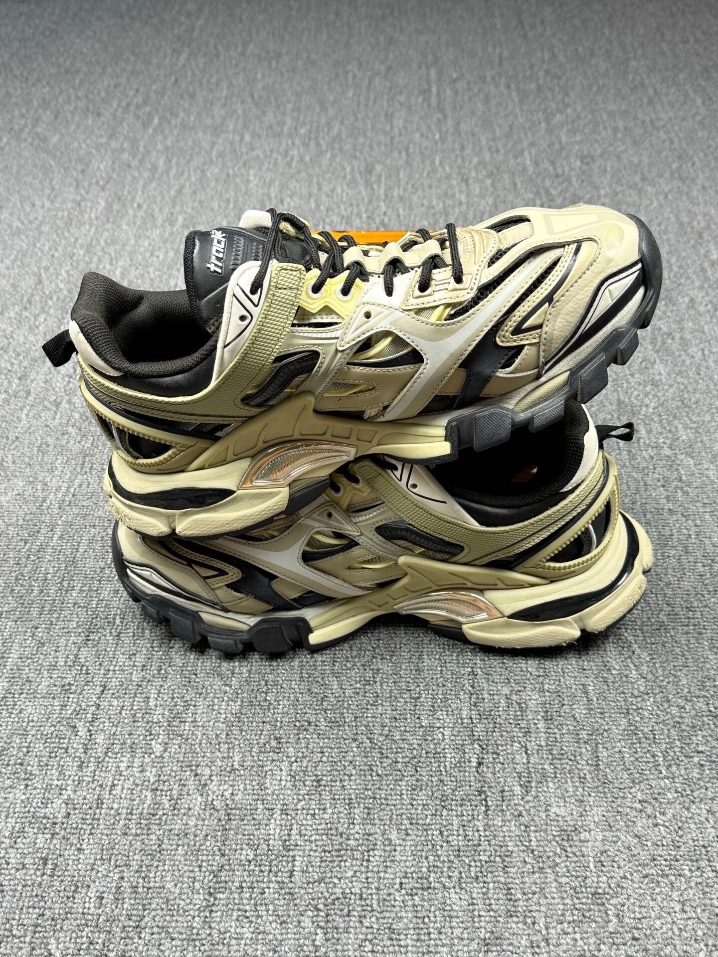 Balenciaga Balenciaga Black Lowtop Sneakers fr_43 Women Size US 12 / IT 42 - 3 Thumbnail
