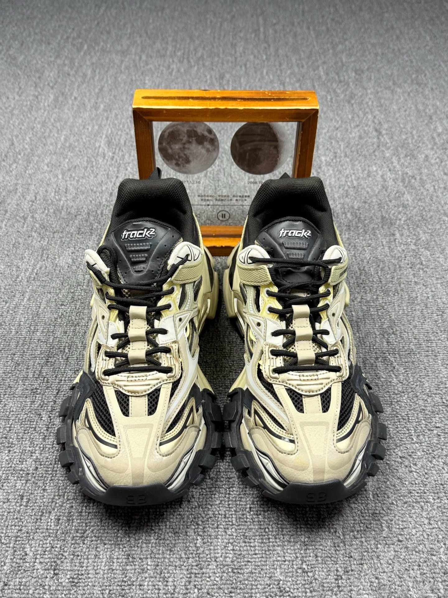 Balenciaga Balenciaga Black Lowtop Sneakers fr_43 Women Size US 12 / IT 42 - 4 Thumbnail