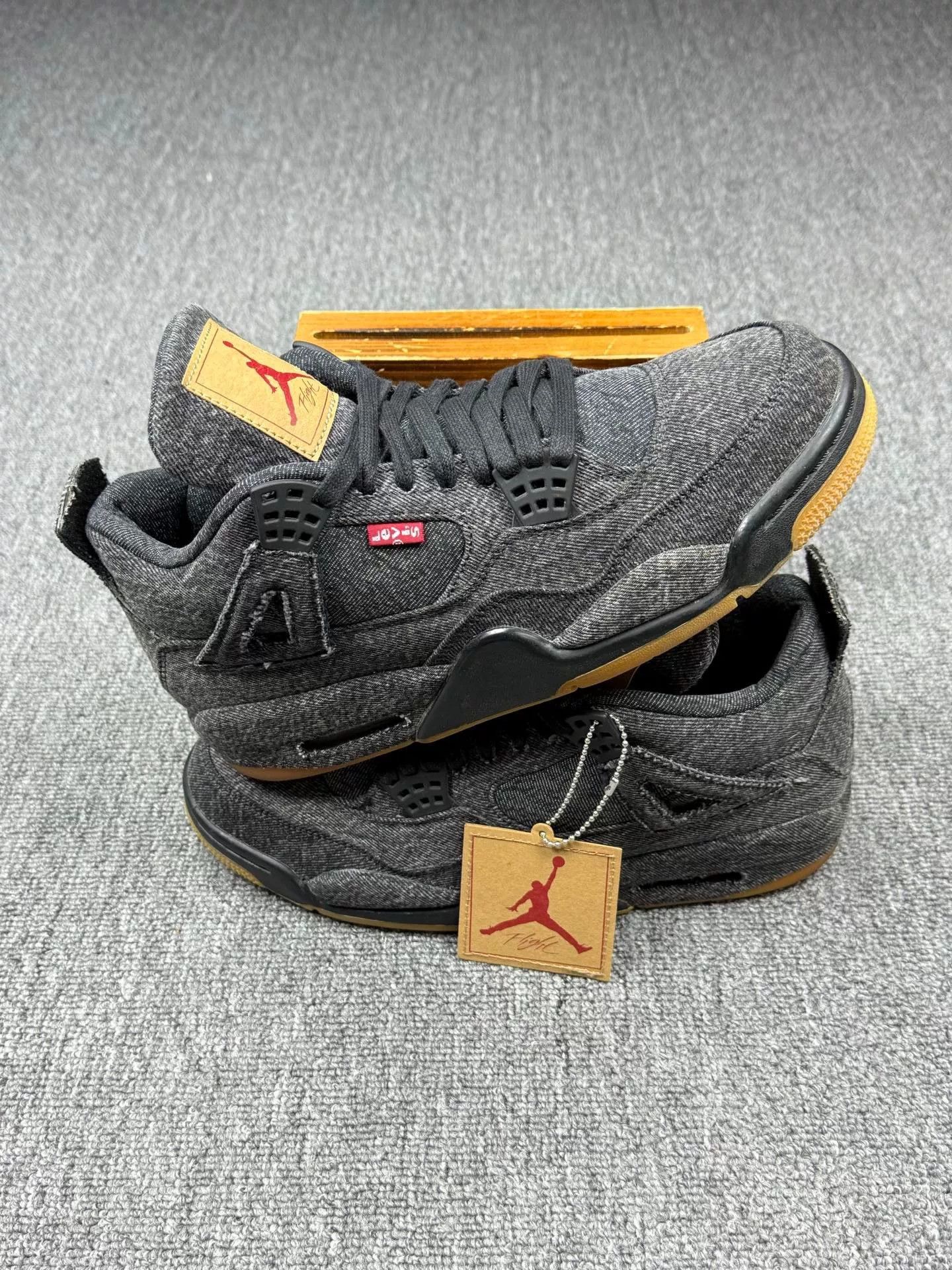 Levi's Levi's AJ4 Denim Black Lowtop Sneakers 9 Men Size US 9 / EU 42 - 2 Thumbnail