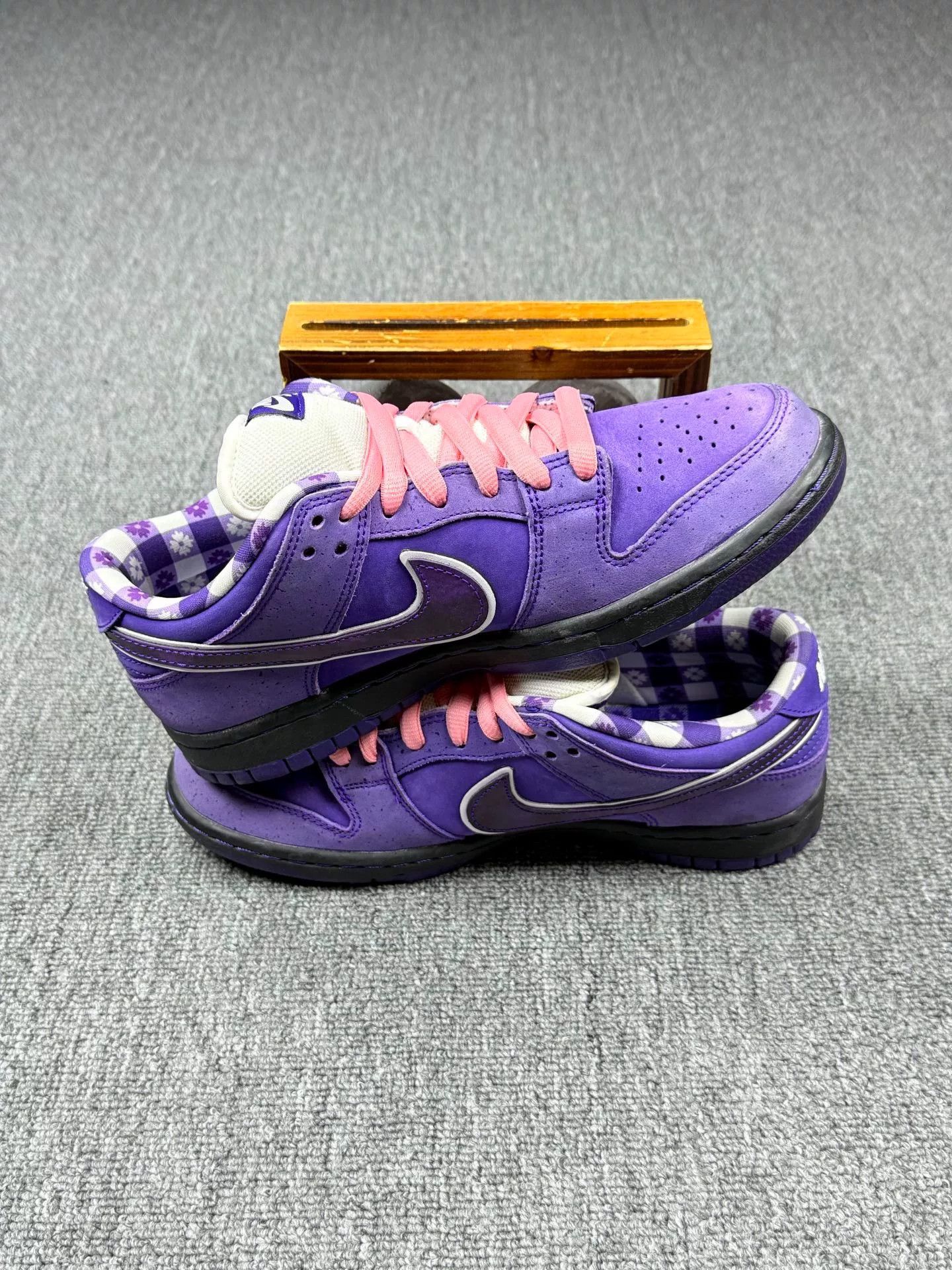 Nike Nike DUNK SB Purple Lowtop Sneakers 8 Men Size US 8 / EU 41 - 3 Thumbnail