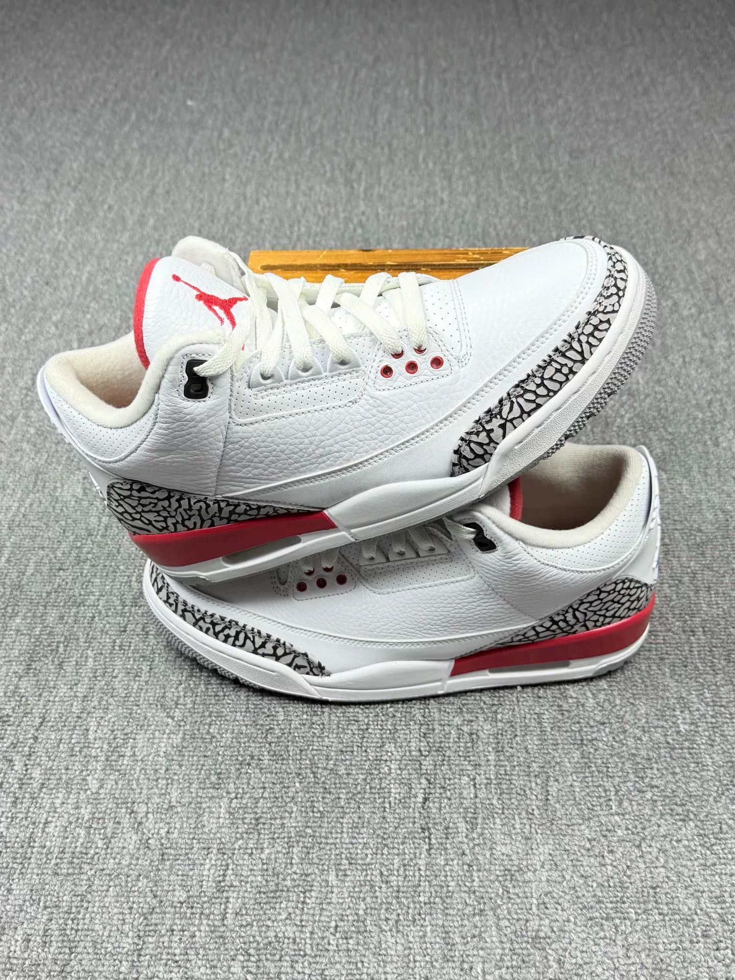 Nike Nike AJ3 Red Lowtop Sneakers 11 Men Size US 11 / EU 44 - 2 Thumbnail