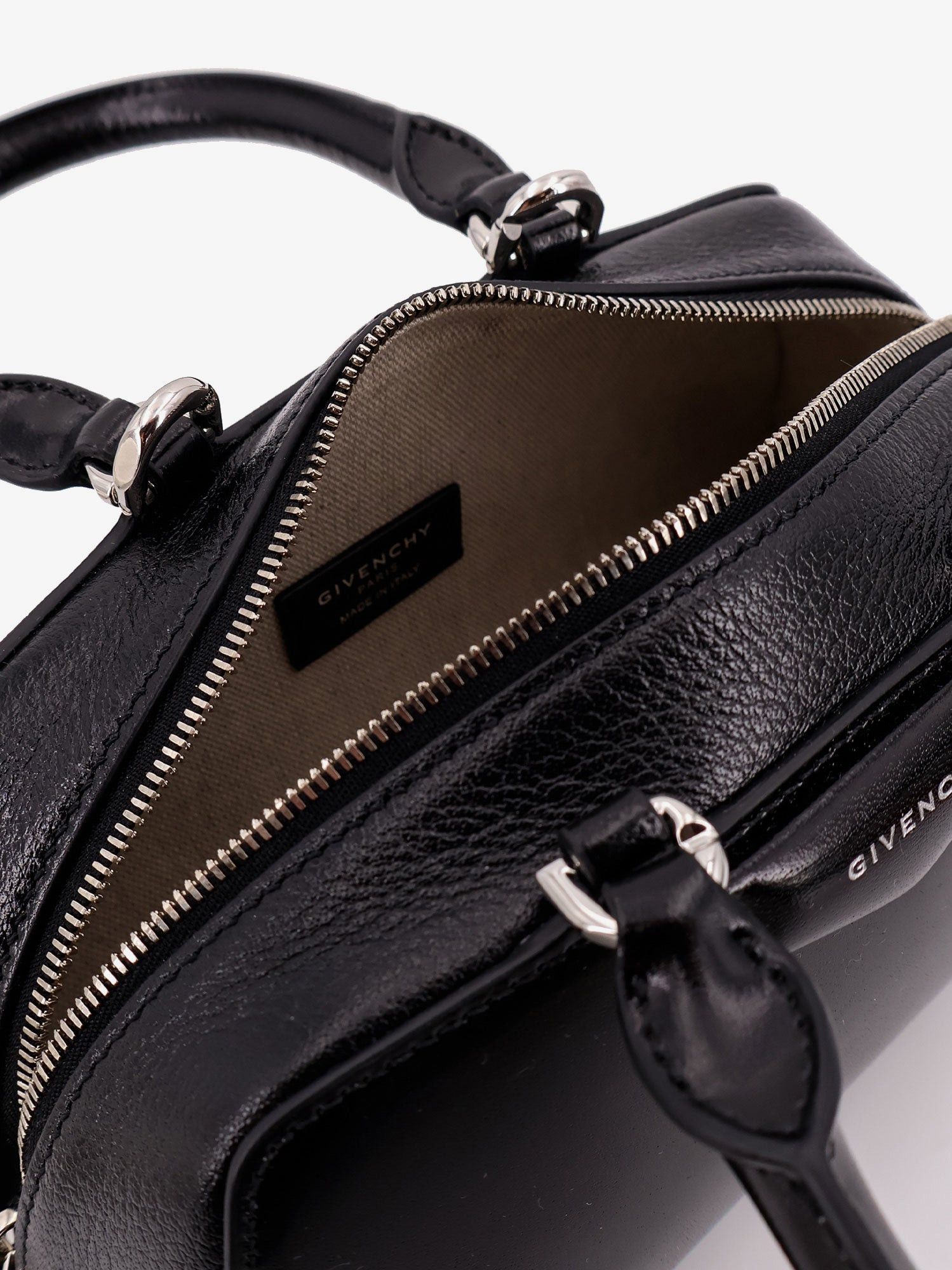 Givenchy Antigona Mini Leather Shoulder Bag Size ONE SIZE - 4 Thumbnail
