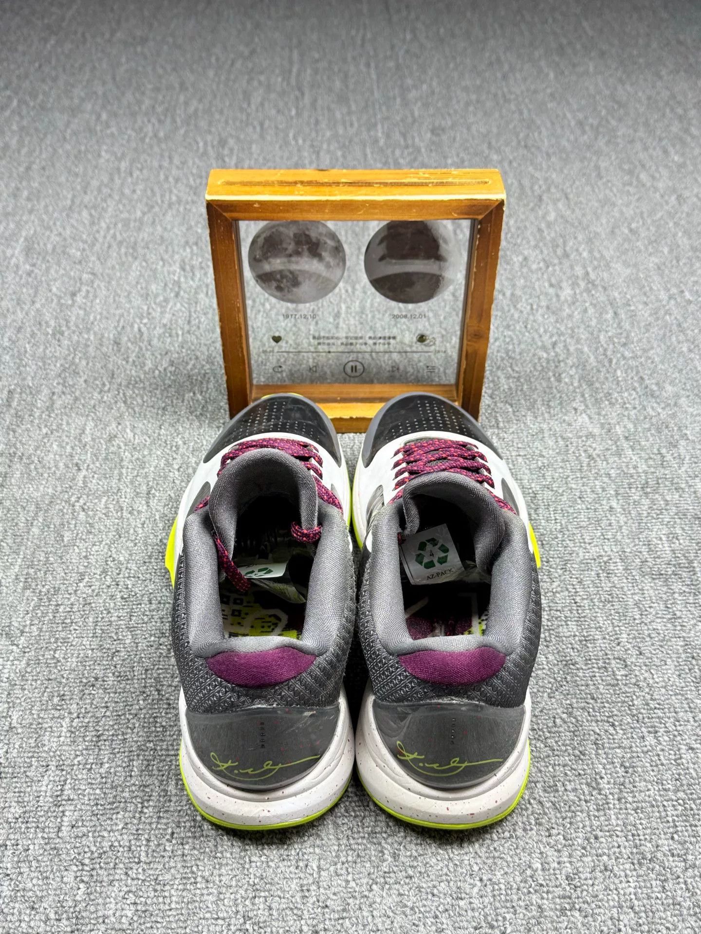 Nike Nike KOBE5 Lowtop Sneakers 9 Men Size US 9 / EU 42 - 5 Thumbnail