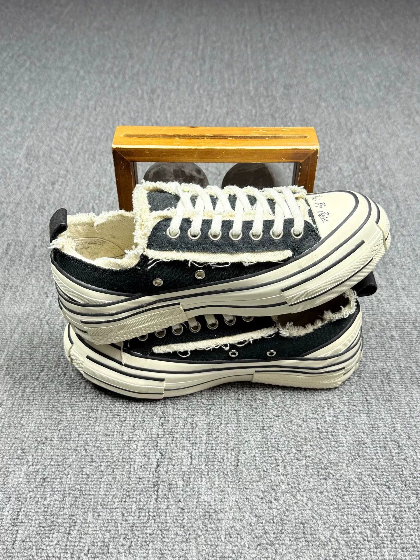 Nike Nike Black Lowtop Sneakers it_38 Women Size US 8 / IT 38 - 3 Thumbnail
