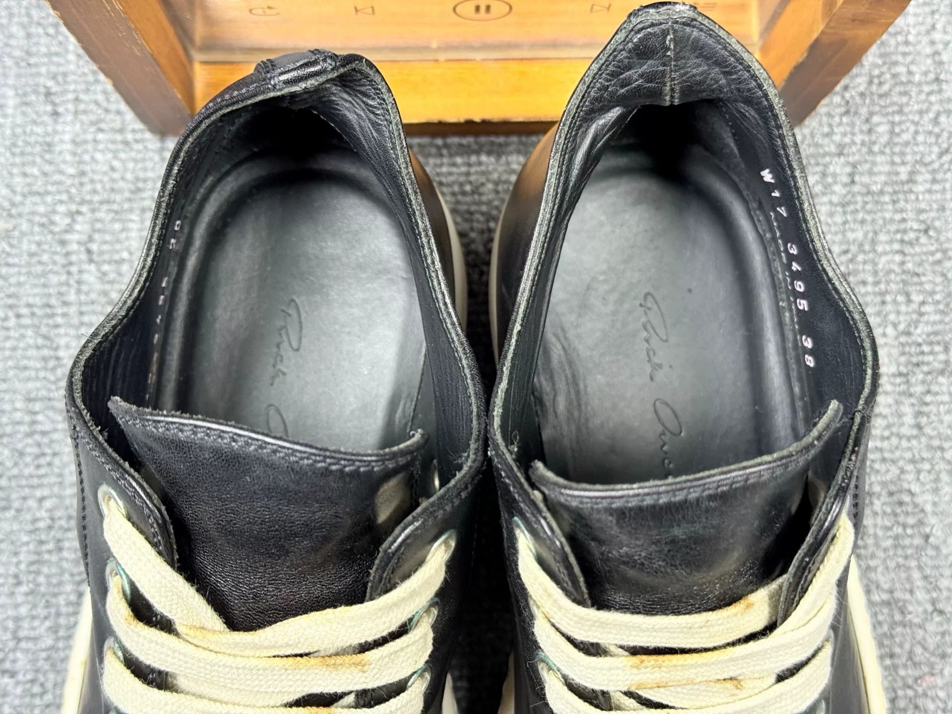 Converse Converse Leather Black Lowtop Sneakers 5.5 Men Size US 5.5 / EU 38 - 9 Thumbnail