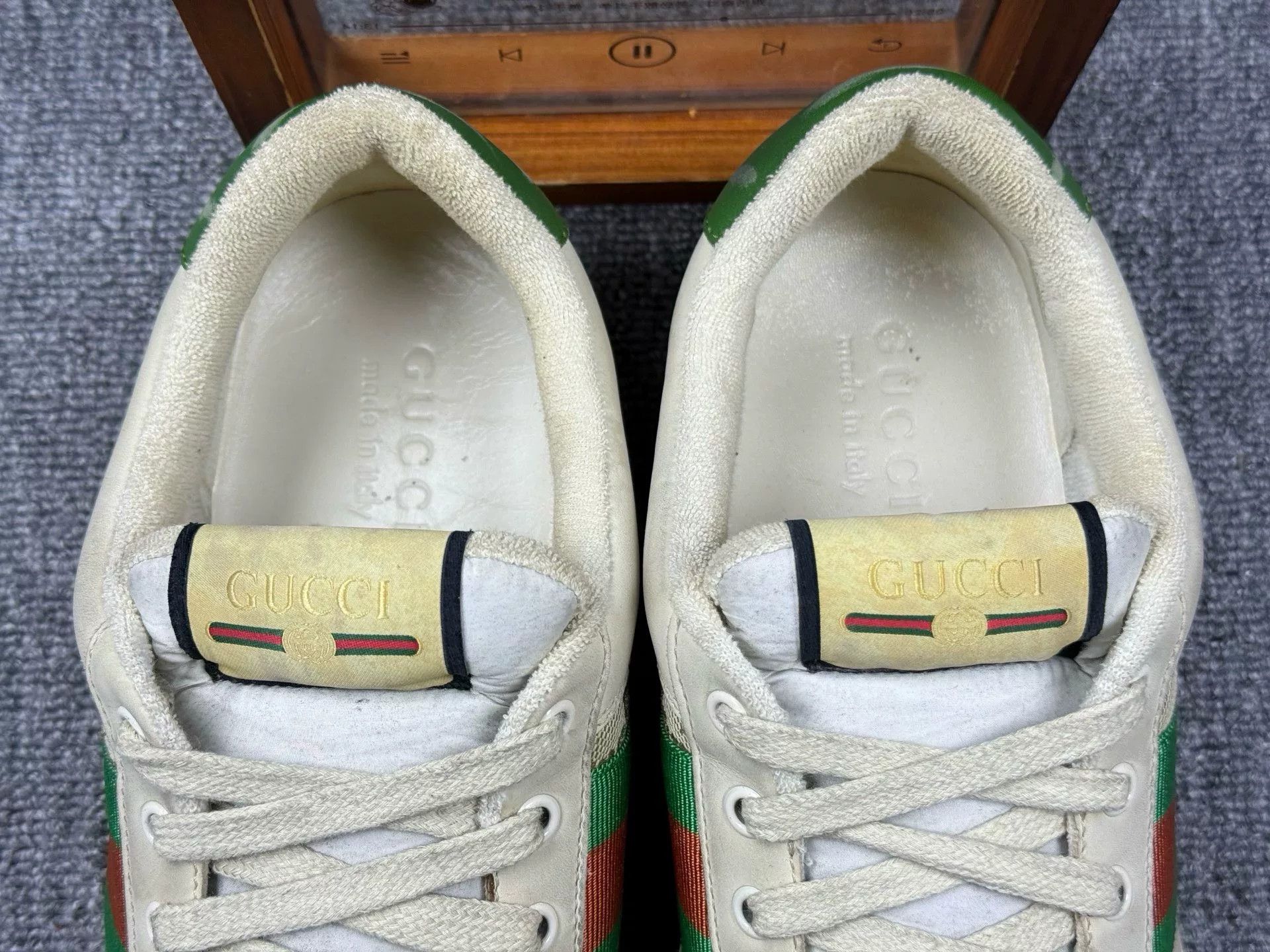 Gucci Gucci Distressed Green Lowtop Sneakers 10 Men Size US 10 / EU 43 - 9 Thumbnail