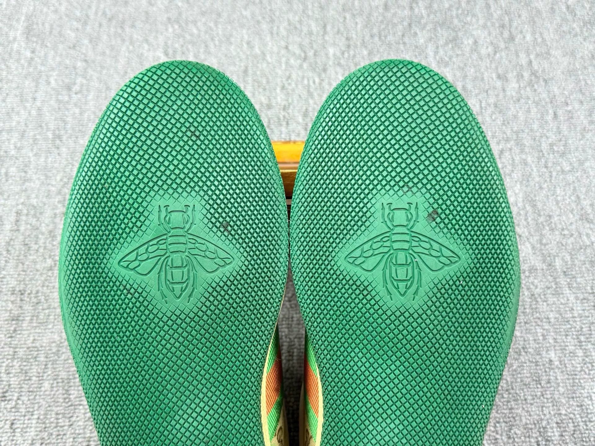 Gucci Gucci Distressed Green Lowtop Sneakers 10 Men Size US 10 / EU 43 - 7 Thumbnail