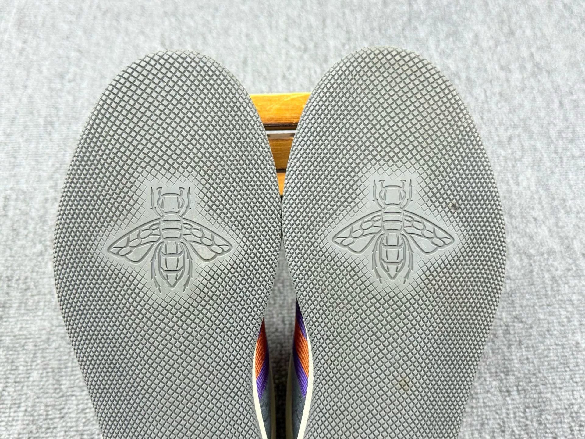 Gucci Gucci Blue Lowtop Sneakers it_37 Women Size US 7 / IT 37 - 7 Thumbnail