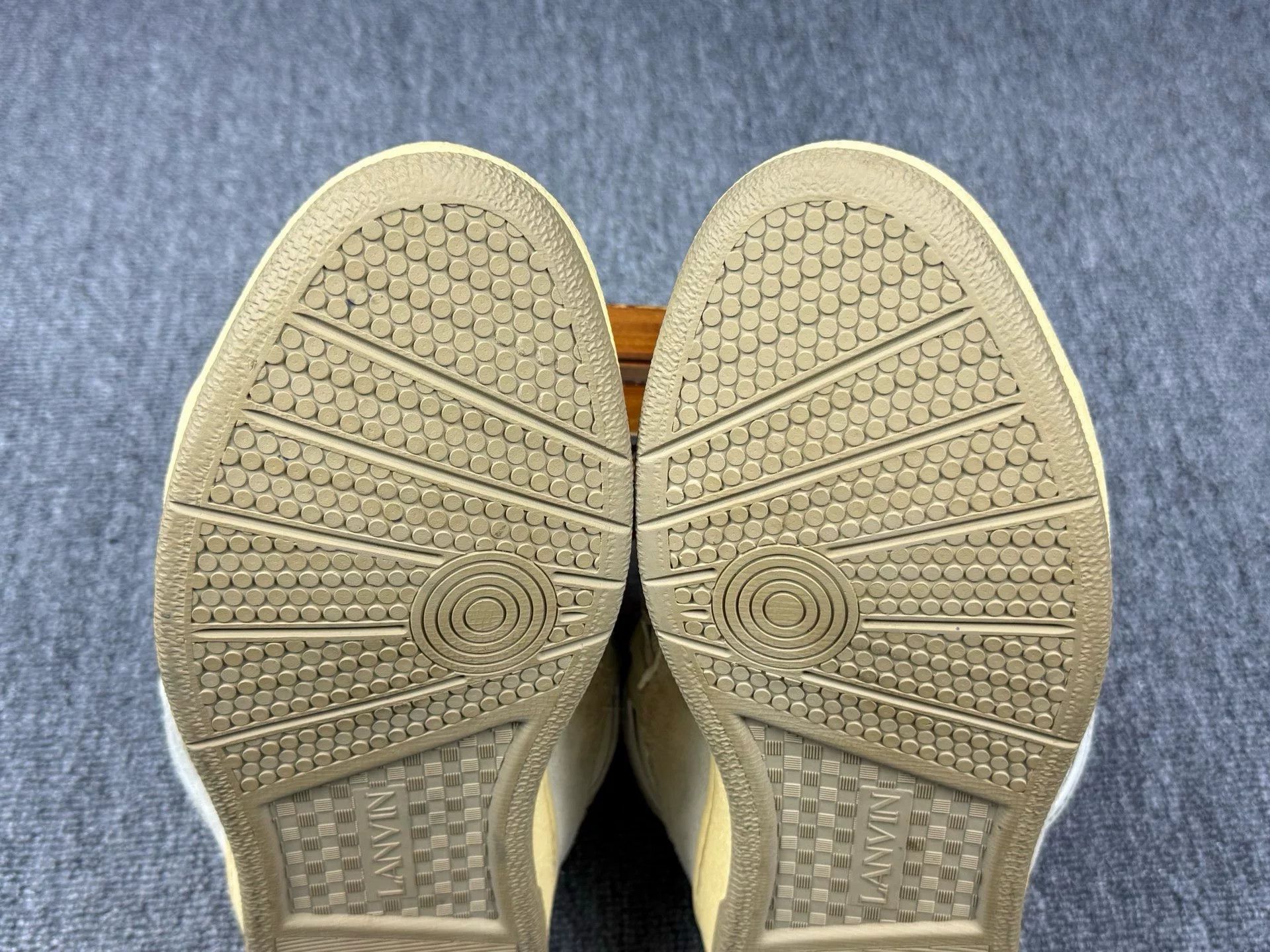 Lanvin Lanvin Patchwork White Lowtop Sneakers 10 Men Size US 10 / EU 43 - 7 Thumbnail