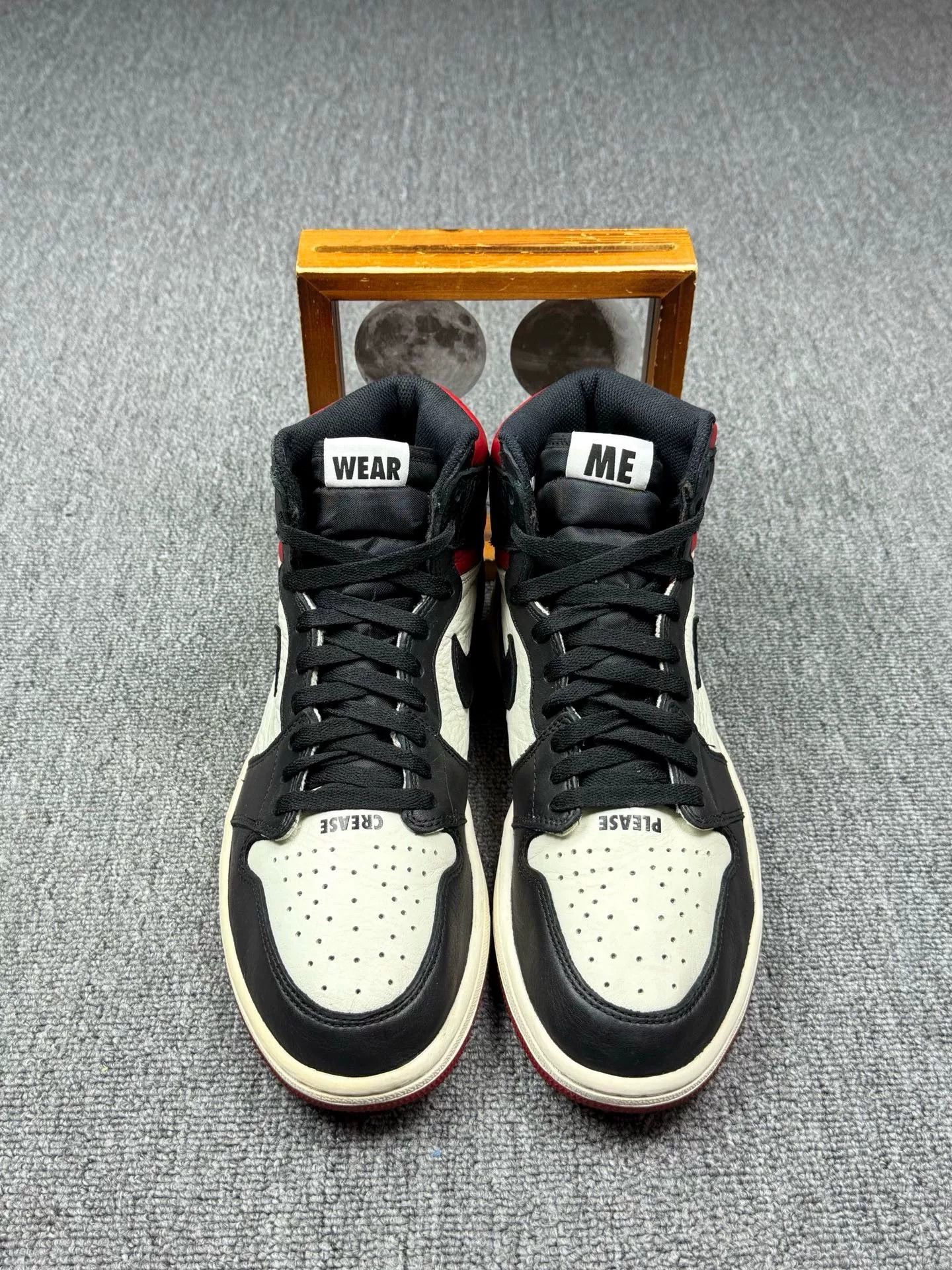 Nike Nike AJ1 Black Lowtop Sneakers 12 Men Size US 12 / EU 45 - 4 Thumbnail
