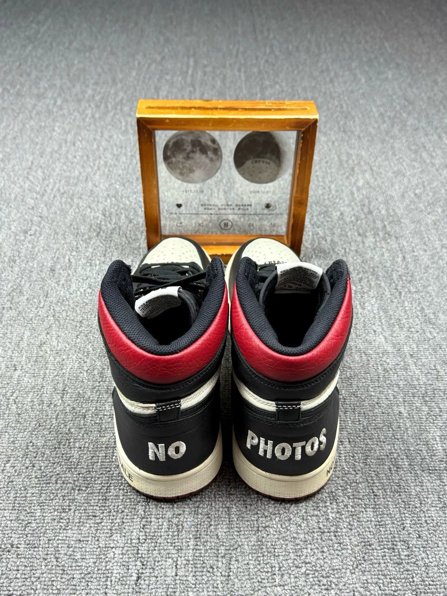Nike Nike AJ1 Black Lowtop Sneakers 12 Men Size US 12 / EU 45 - 5 Thumbnail