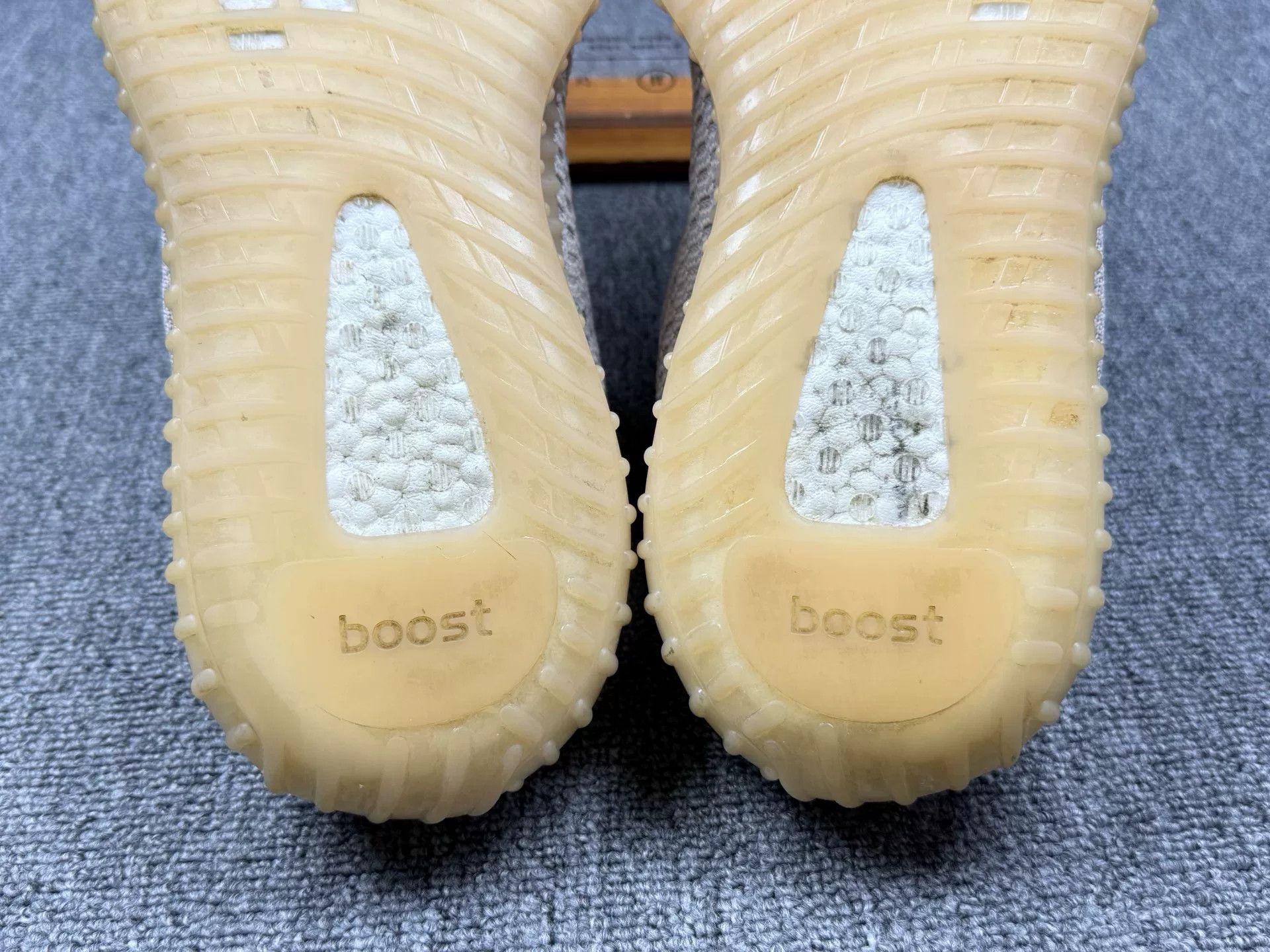 Adidas Adidas YEEZY350 White Lowtop Sneakers 13 Men Size US 13 / EU 46 - 8 Thumbnail