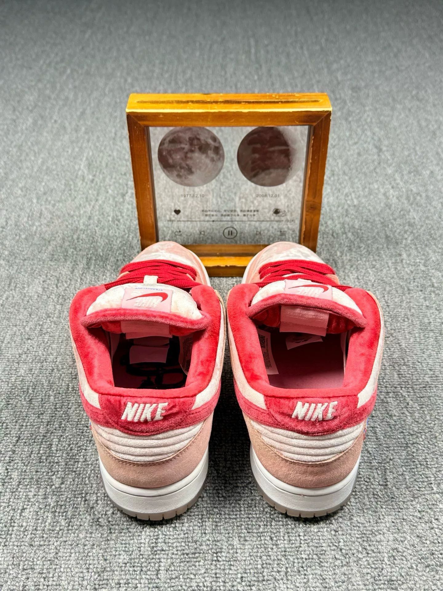 Nike Nike DUNK SB Pink Lowtop Sneakers 8 Men Size US 8 / EU 41 - 5 Thumbnail