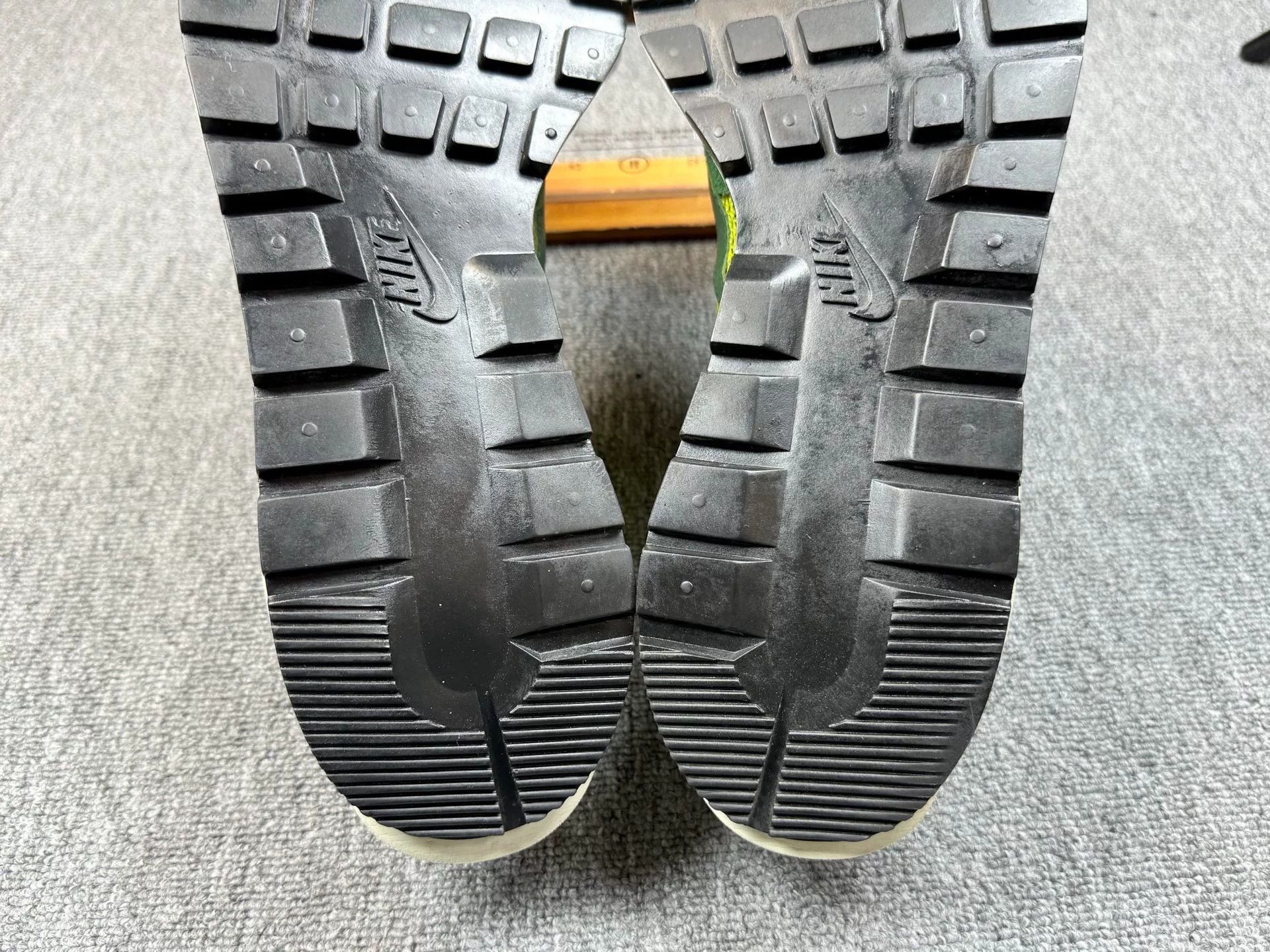 Sacai Sacai Yellow Lowtop Sneakers 13 Men Size US 13 / EU 46 - 7 Thumbnail