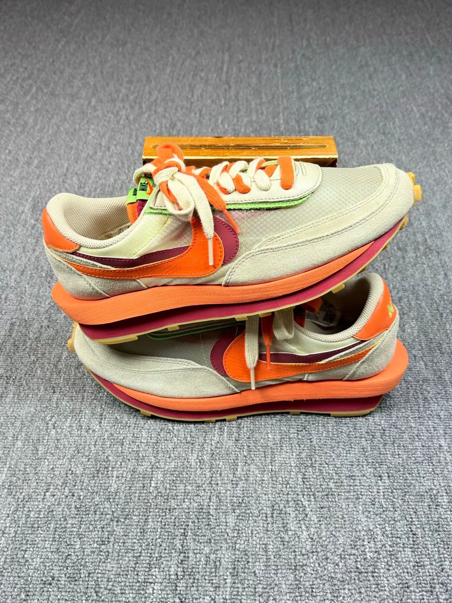 Sacai Sacai Collab White Lowtop Sneakers 11 Men Size US 11 / EU 44 - 2 Thumbnail