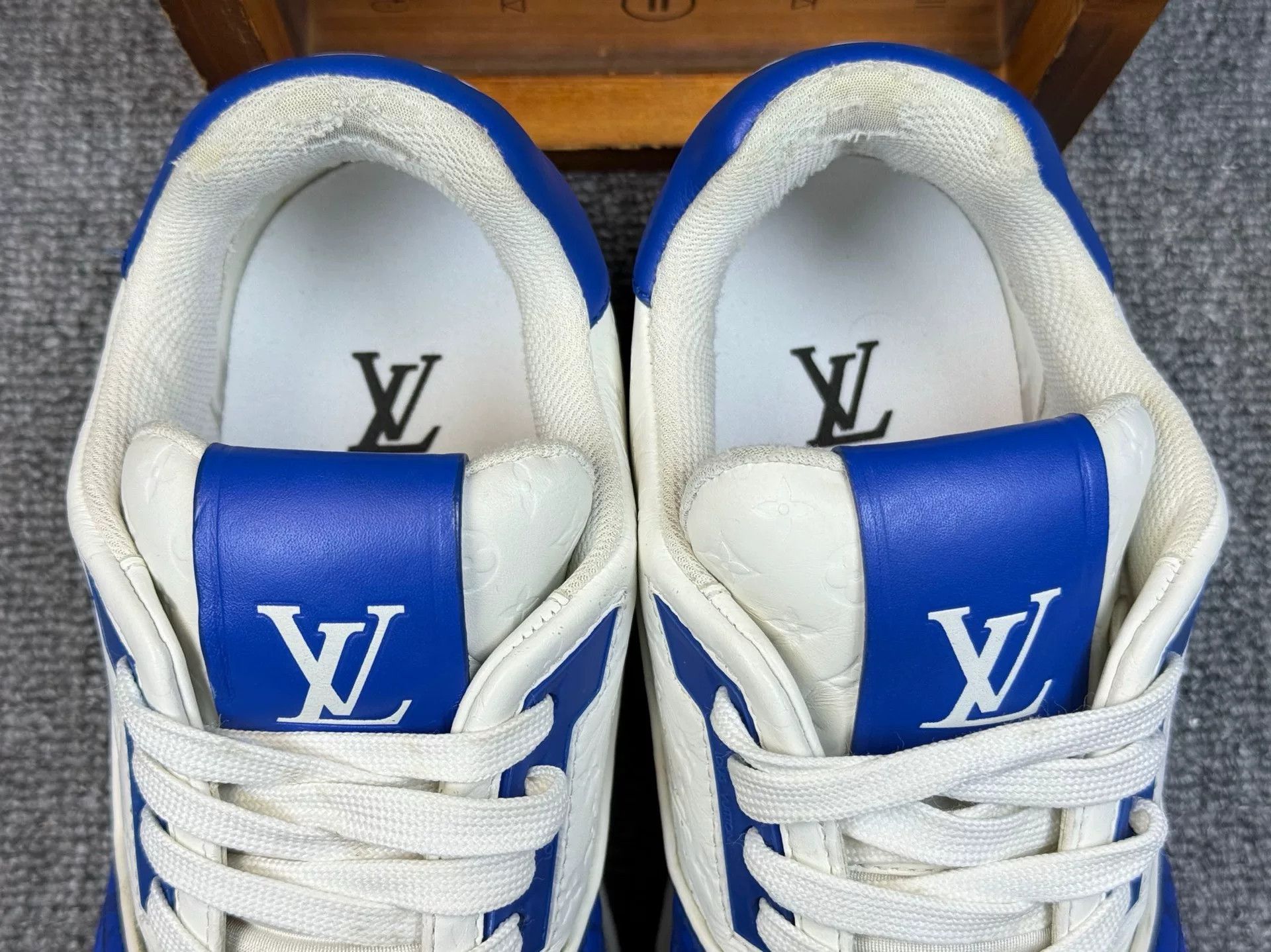 Louis Vuitton Louis Vuitton Training Blue Lowtop Sneakers 7 Men Size US 7 / EU 40 - 9 Thumbnail