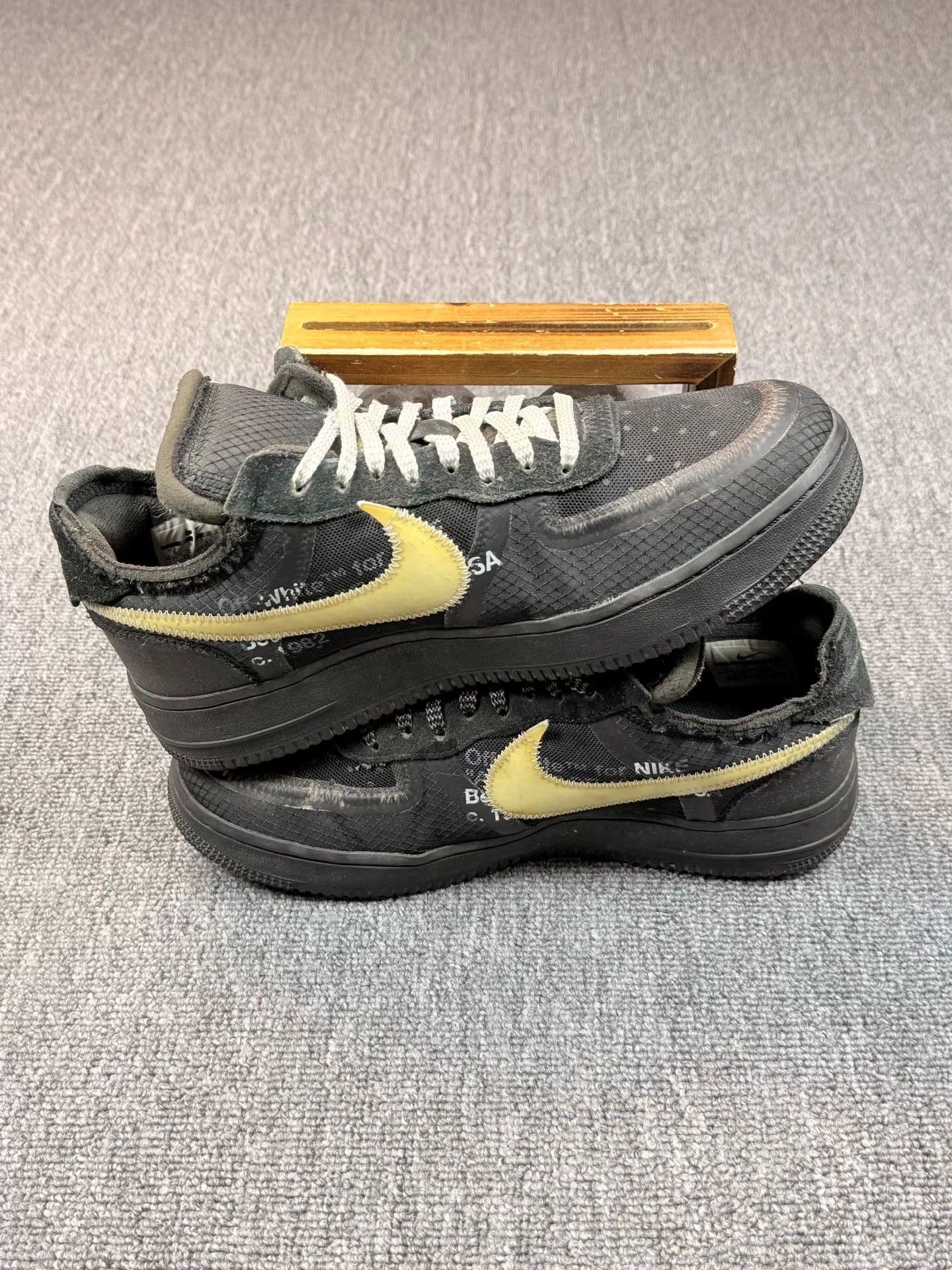 Nike Nike AF1 Black Lowtop Sneakers 8 Men Size US 8 / EU 41 - 3 Thumbnail