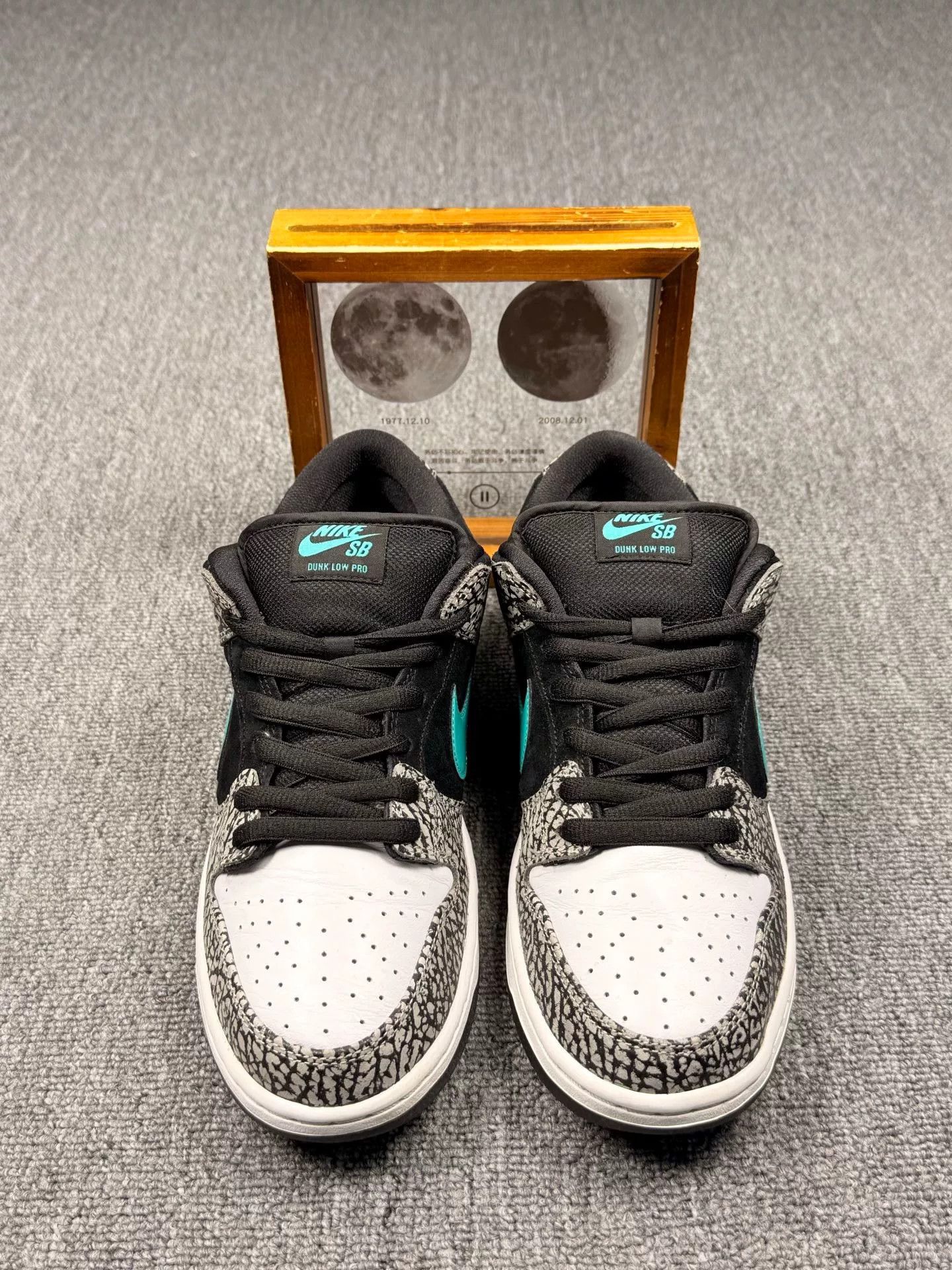 Nike Nike DUNK SB Black Lowtop Sneakers 11 Men Size US 11 / EU 44 - 4 Thumbnail