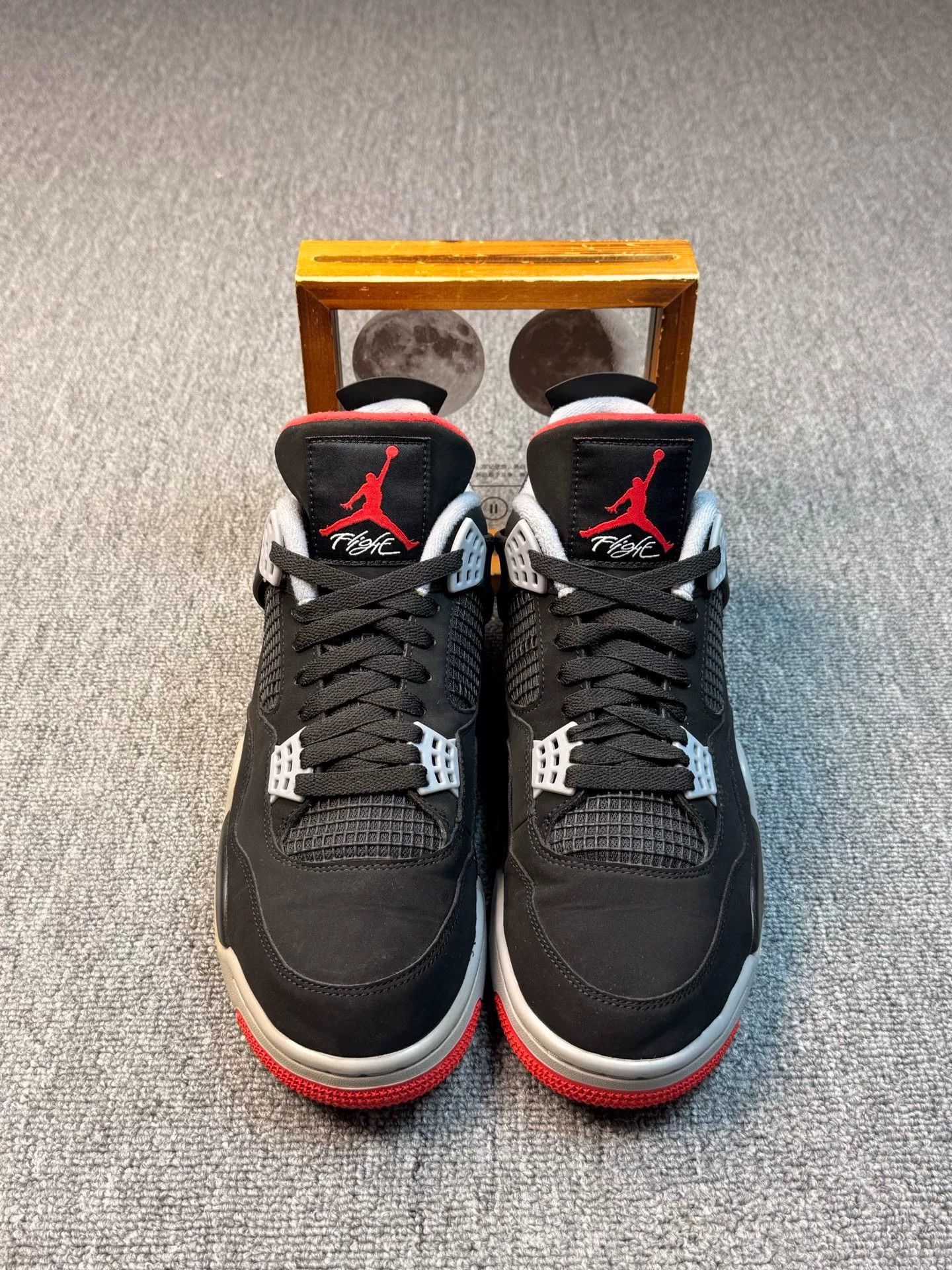 Nike Nike AJ4 Black Lowtop Sneakers 11 Men Size US 11 / EU 44 - 4 Thumbnail