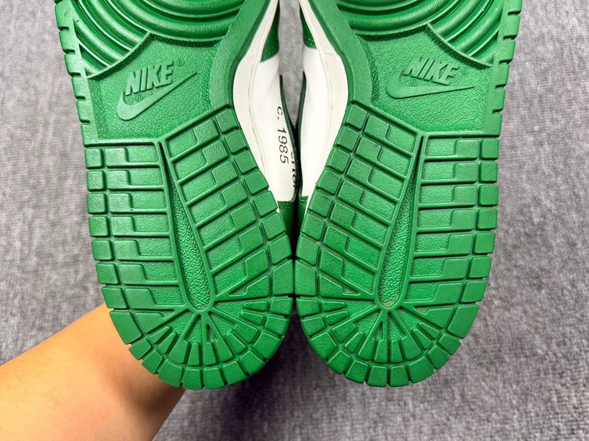 Nike Nike DUNK Green Lowtop Sneakers 9 Men Size US 9 / EU 42 - 7 Thumbnail