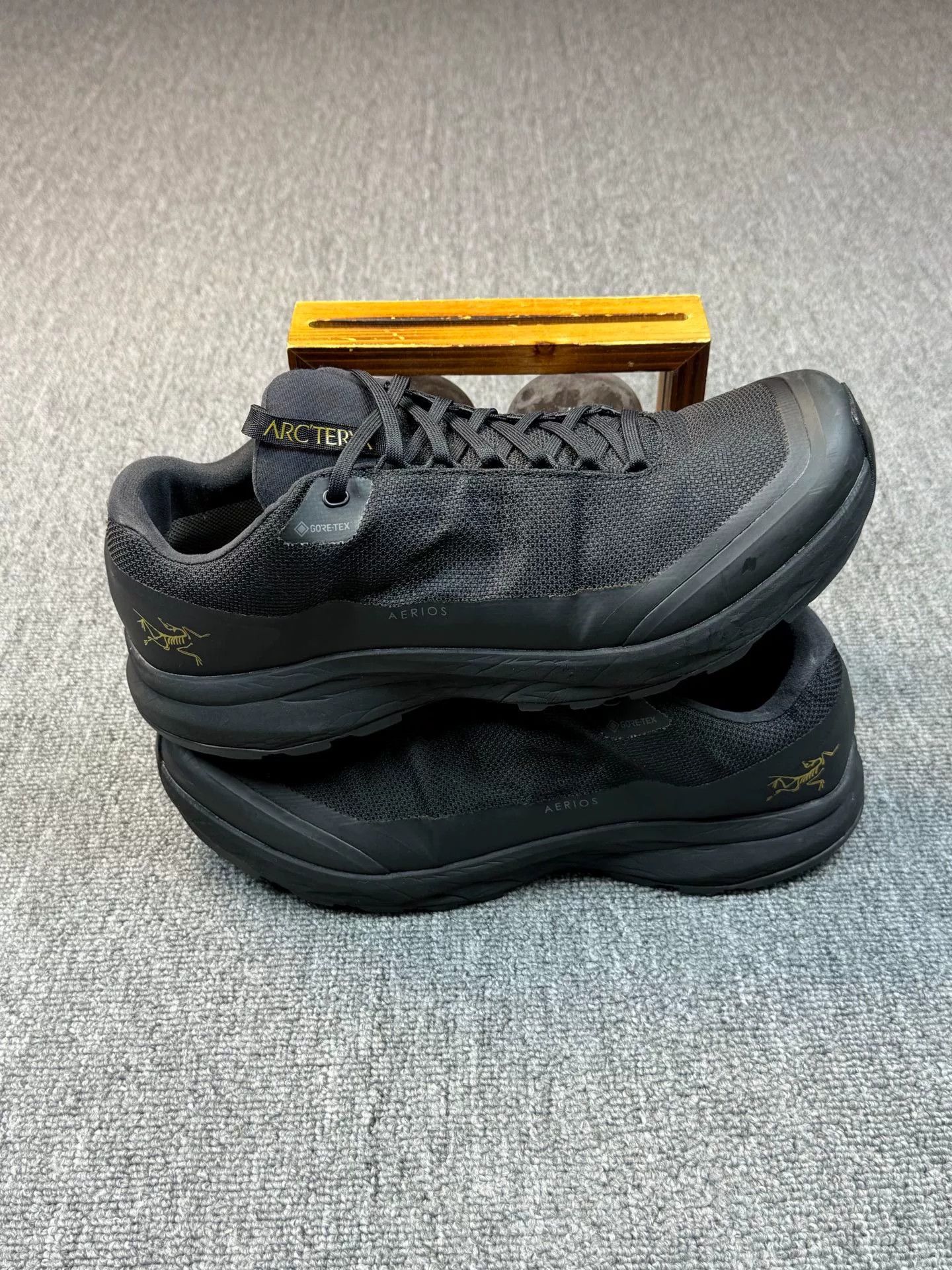 Arc'teryx Arc'teryx Lowtop Sneakers 11 Men Size US 11 / EU 44 - 2 Thumbnail